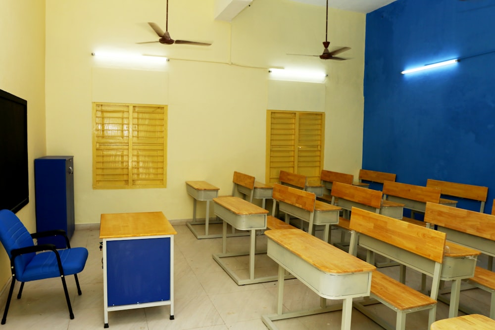 brown wooden chairs and tables