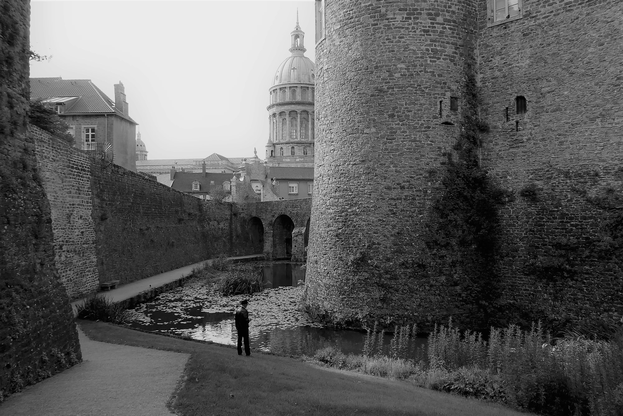 Boulogne-sur-Mer: A Complete Travel Guide