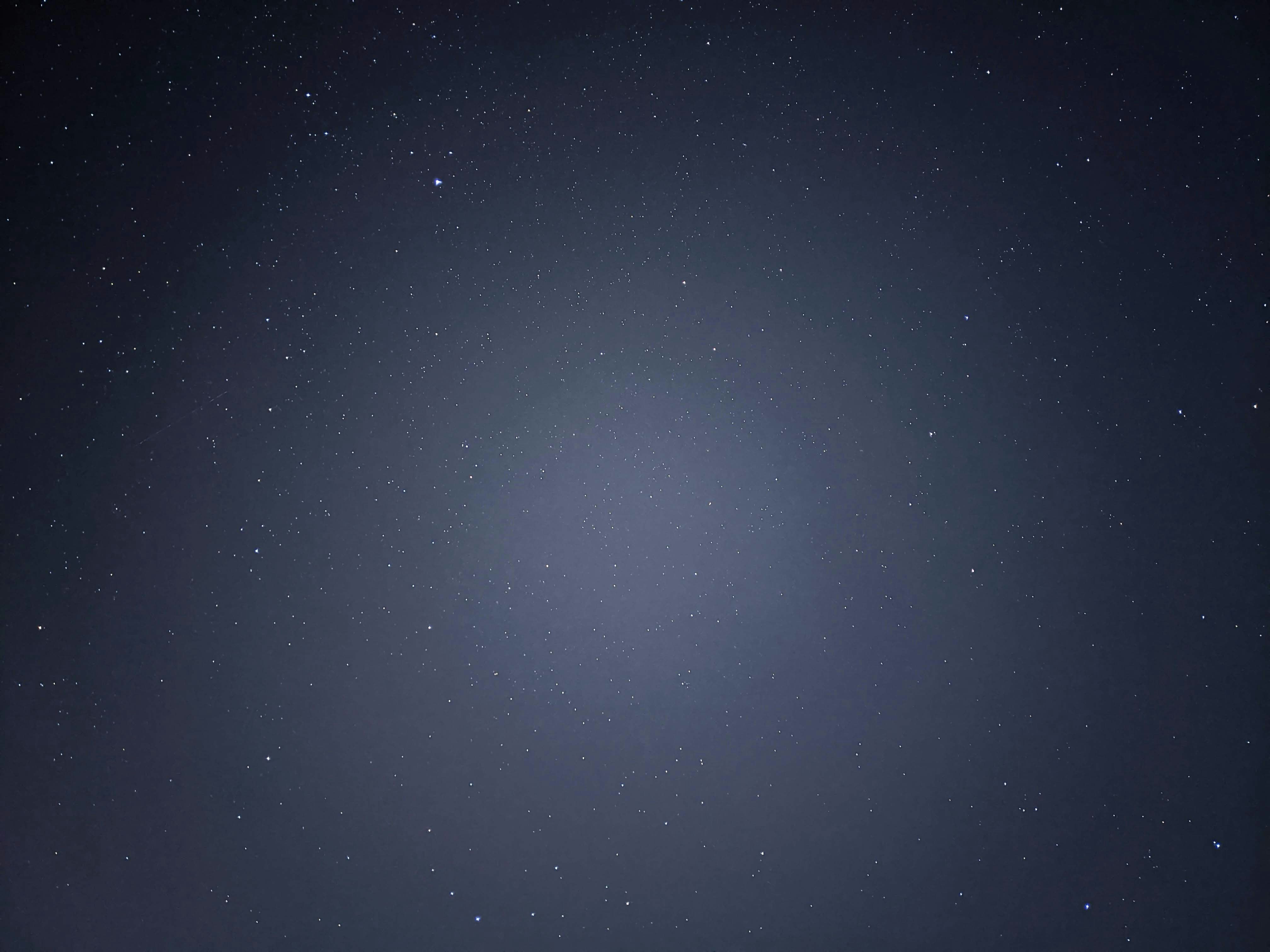 blue sky with stars during night time