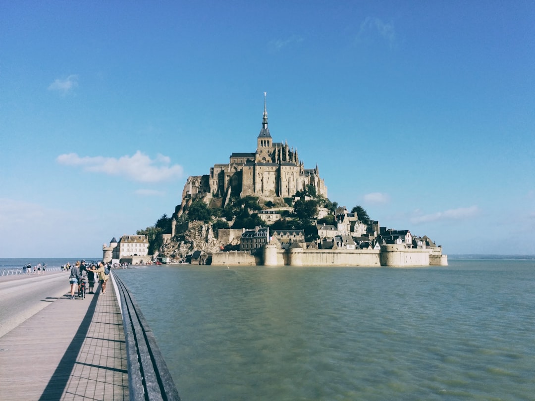 Landmark photo spot Mont Saint-Michel Saint-Hilaire-du-Harcouët