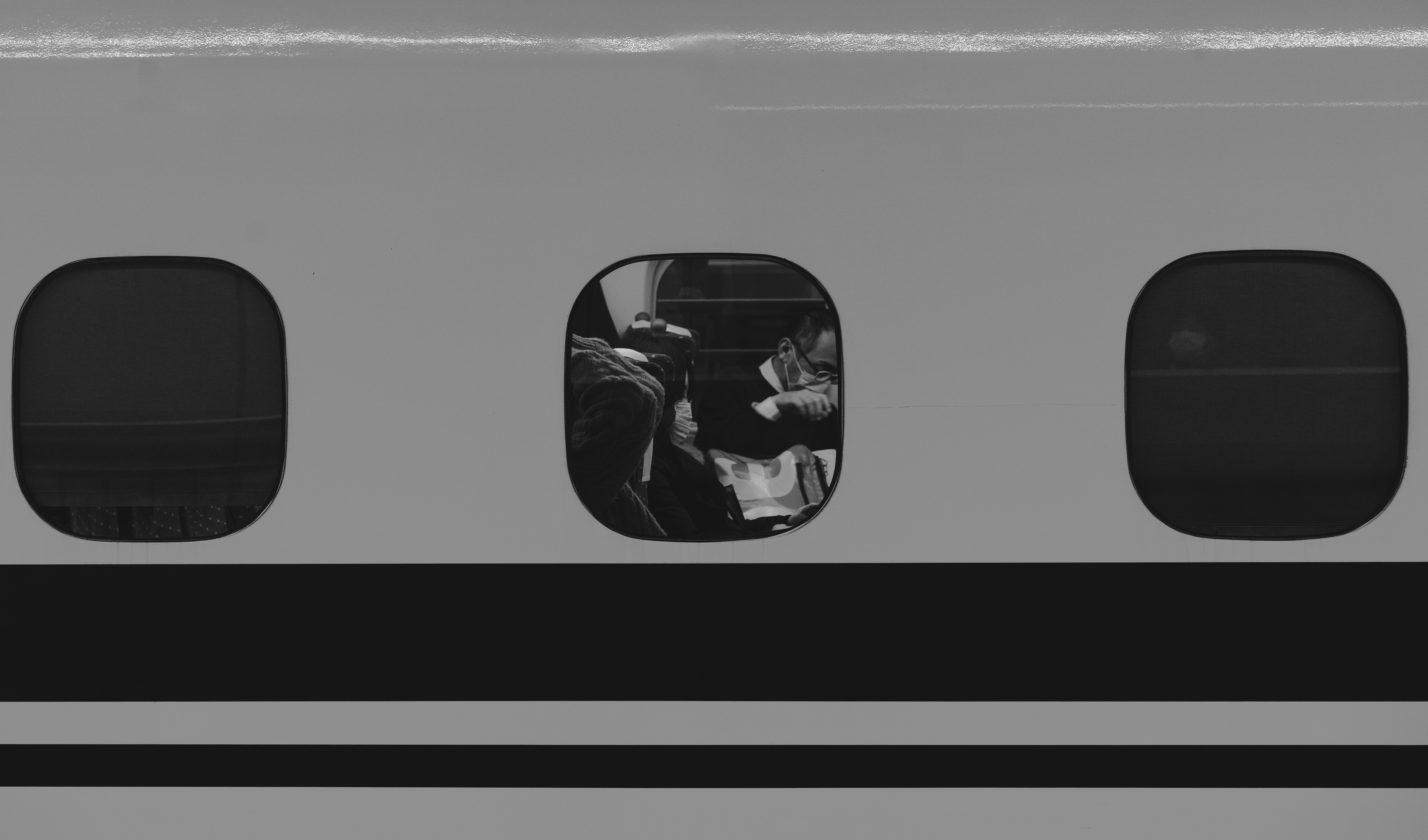 Thanksgiving Travel Chaos Brings Unexpected Joy