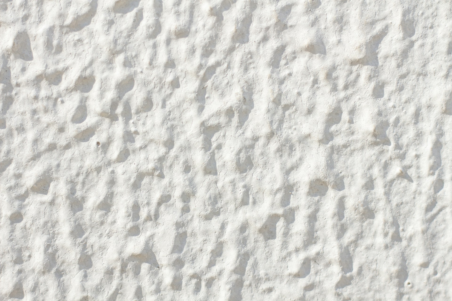 white and gray concrete wall
