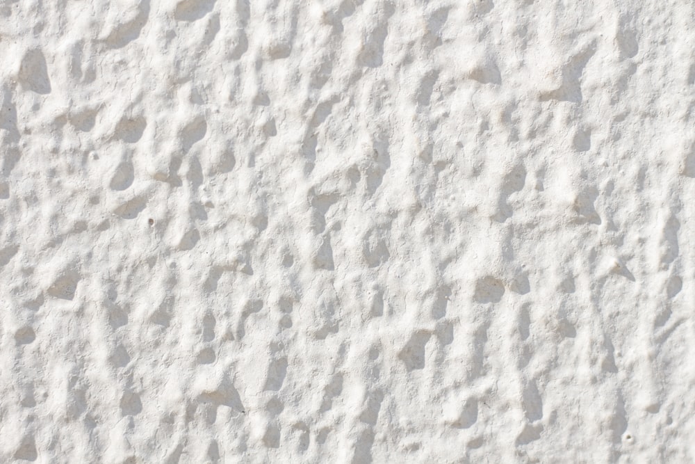 white and gray concrete wall