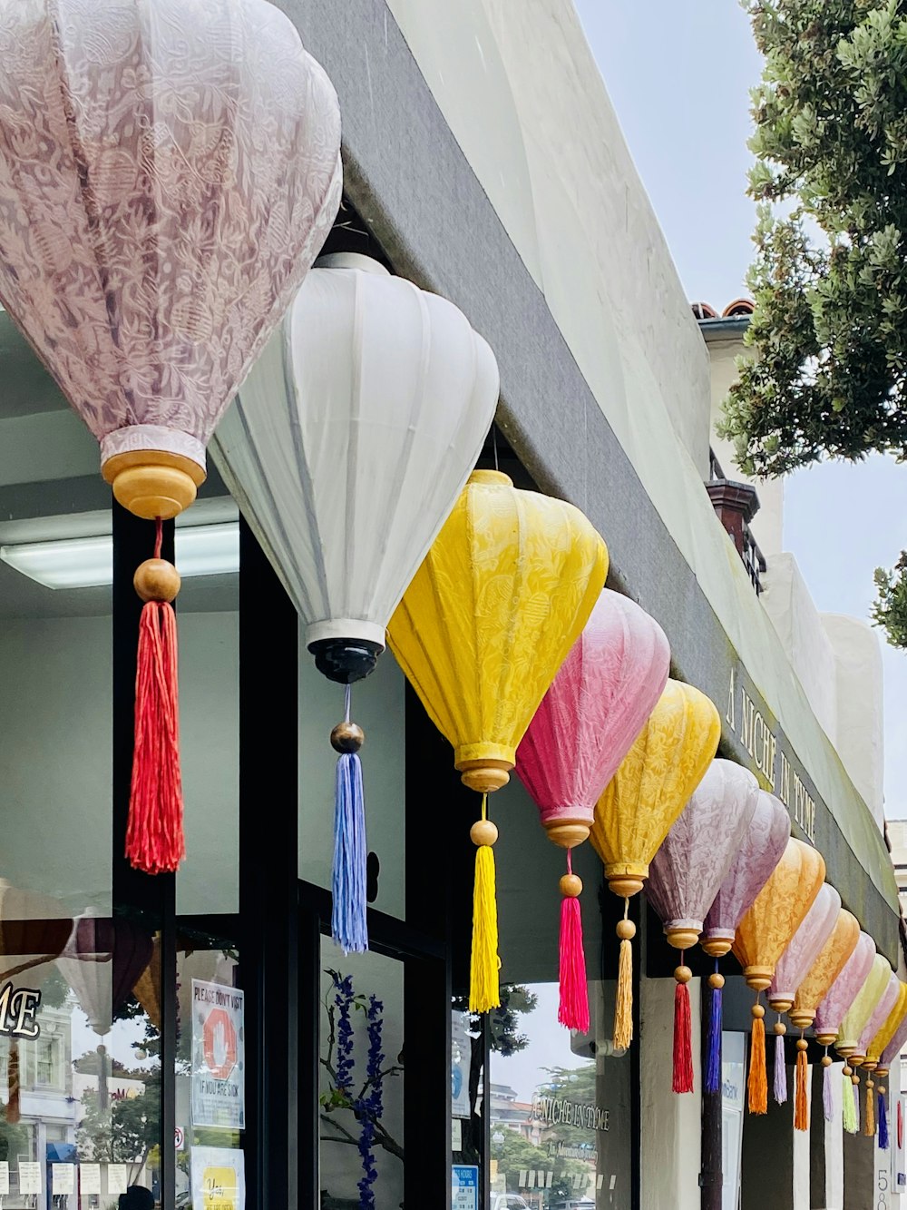 yellow and white paper lanterns