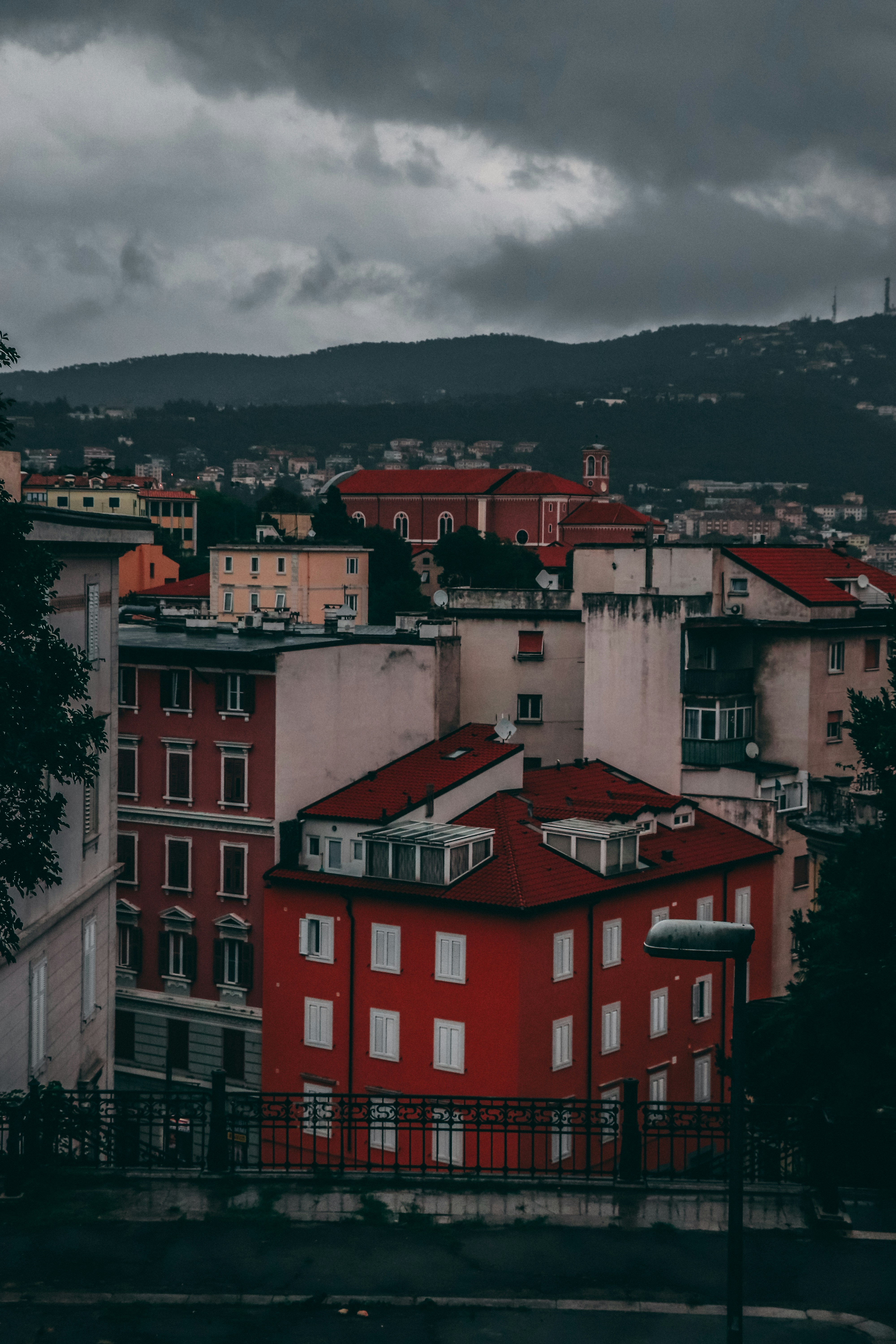 Red and white concrete building photo – Free Trieste Image on Unsplash
