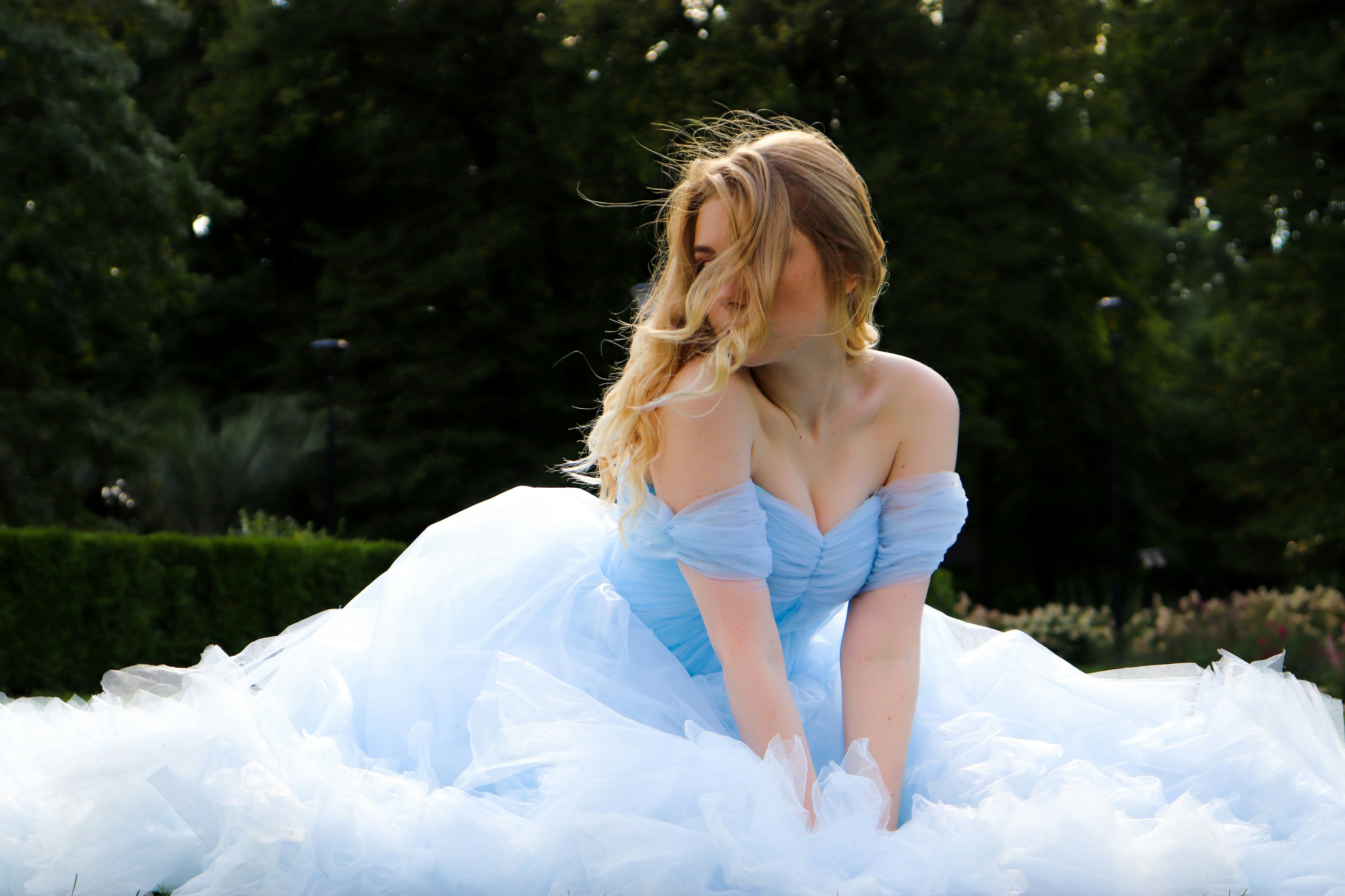 Elegant Women's Formal Wear