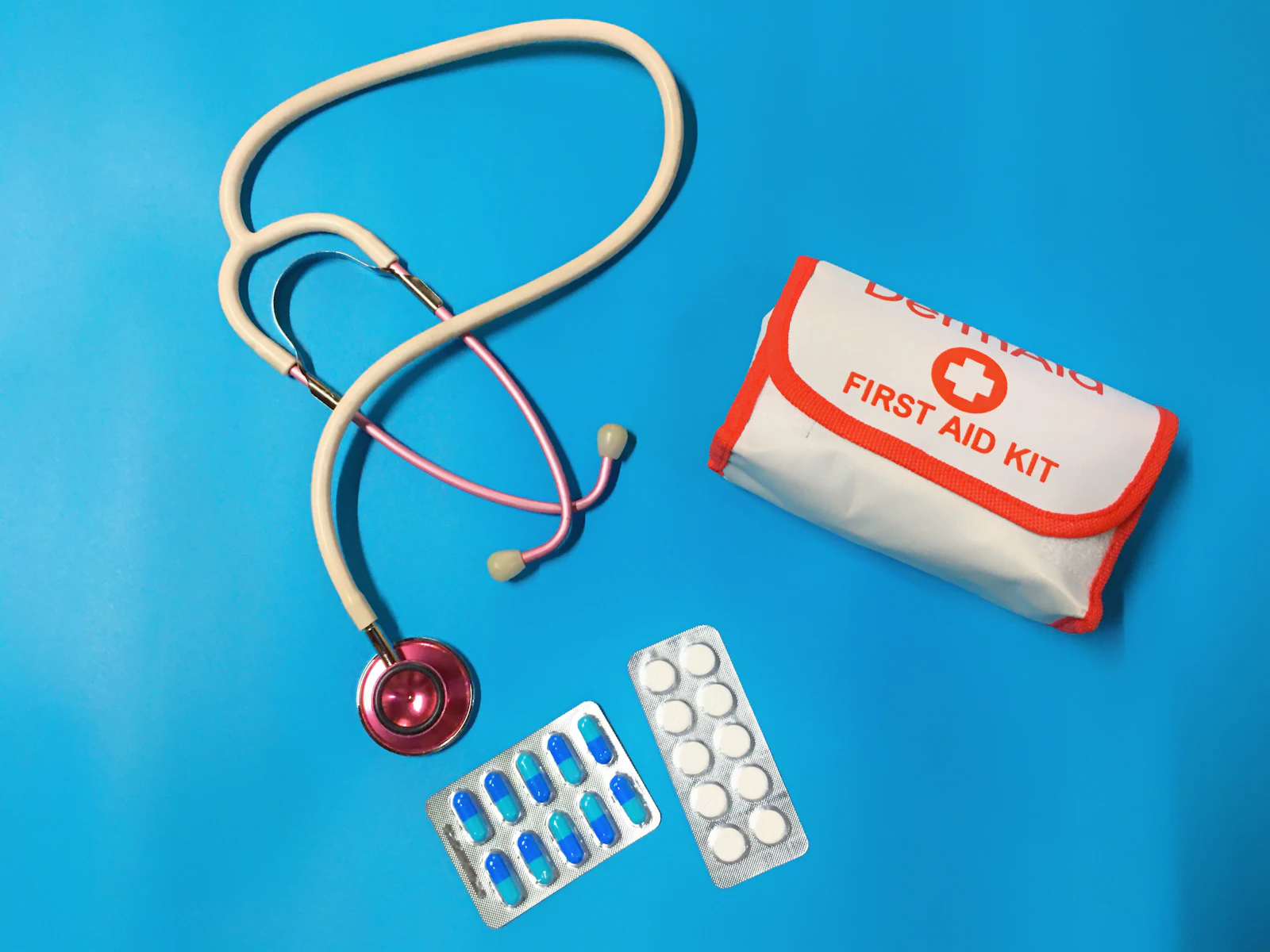 Oxygen and Medical Kit