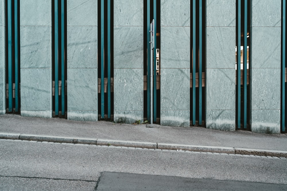 blue and gray concrete building