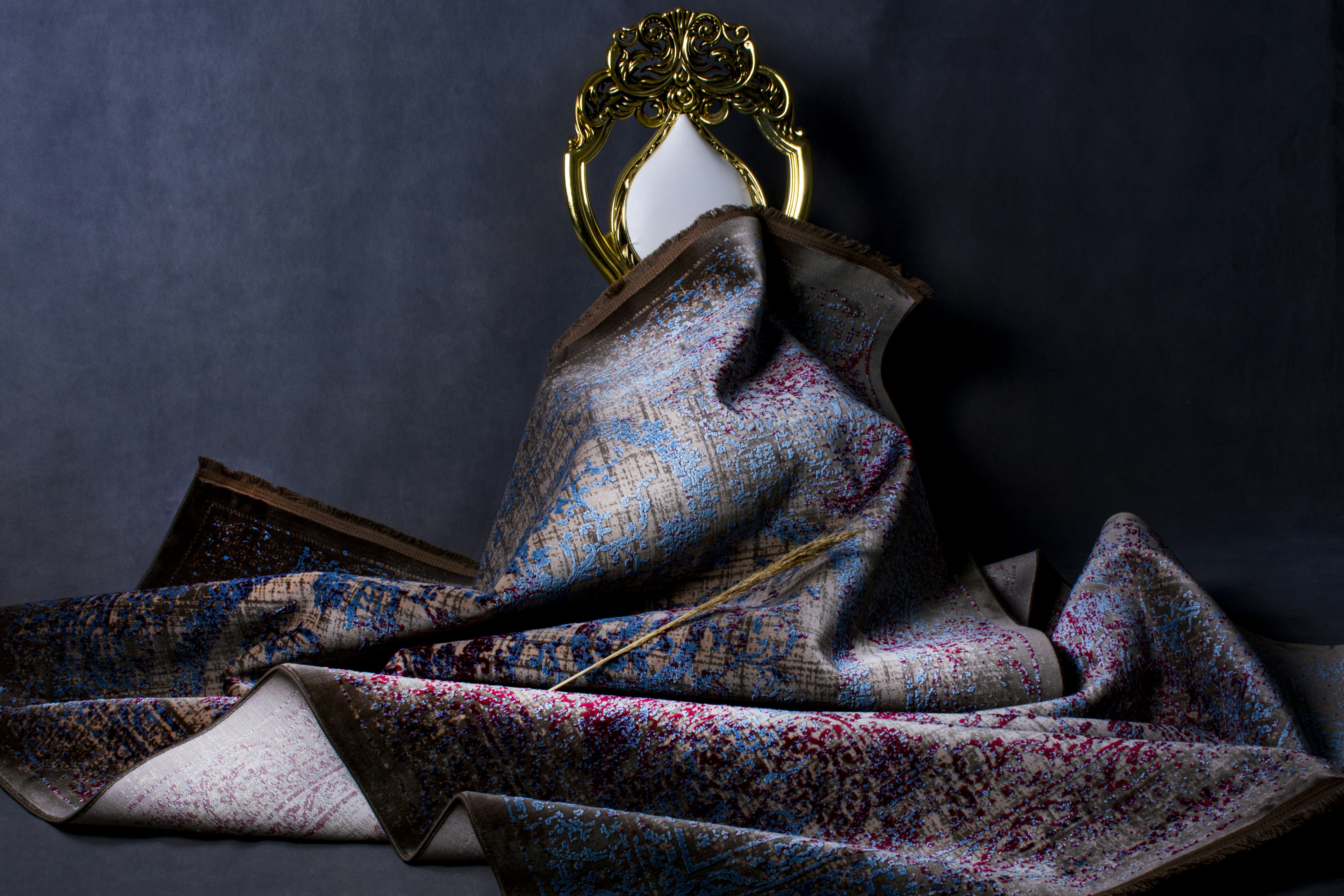 Elegant Hand-Tufted Rugs