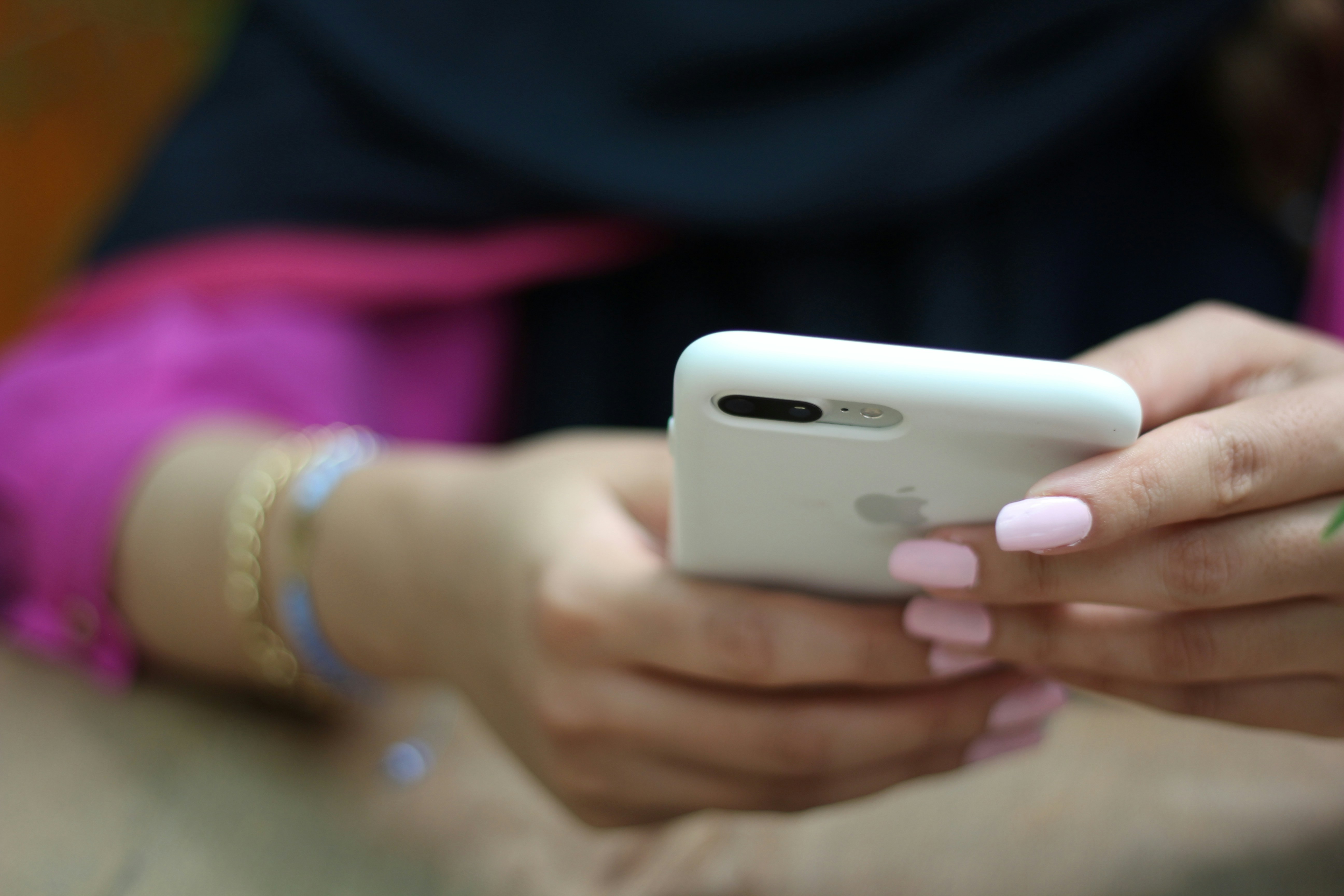 Photo by farinazzathari