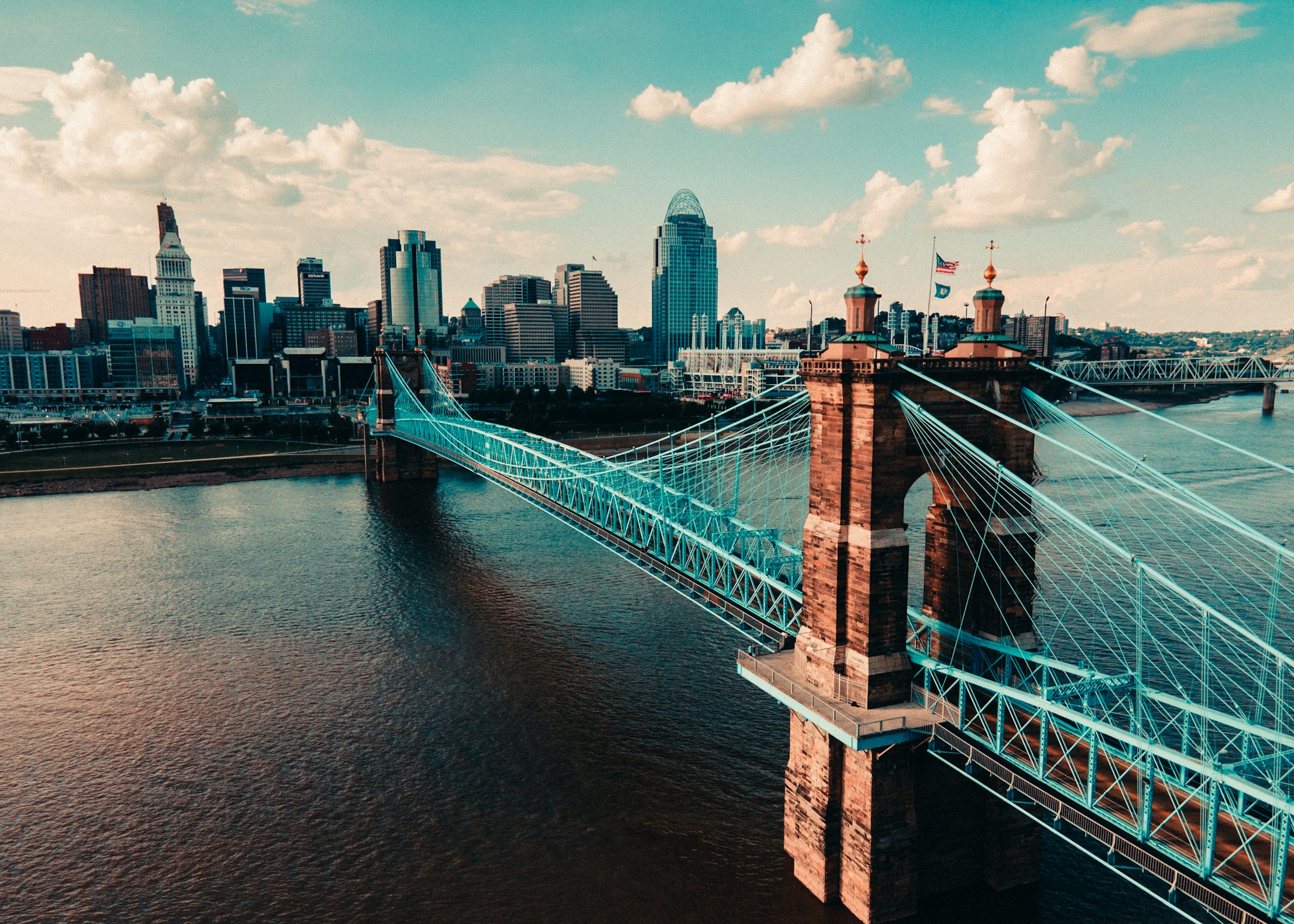 Cityscape of Cincinnati's Roebling bridge.