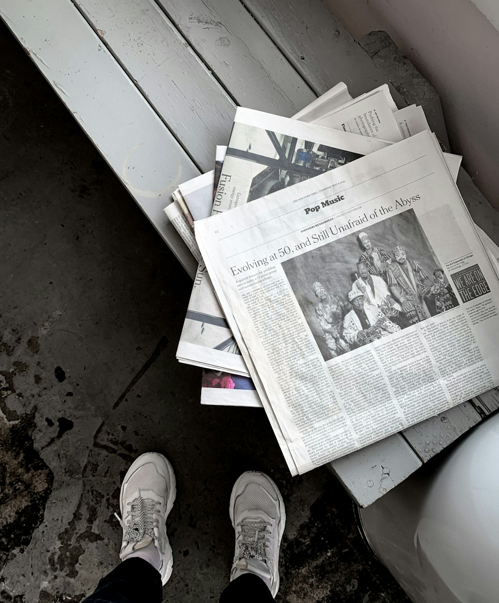 Newspaper Pictures Download Free Images On Unsplash