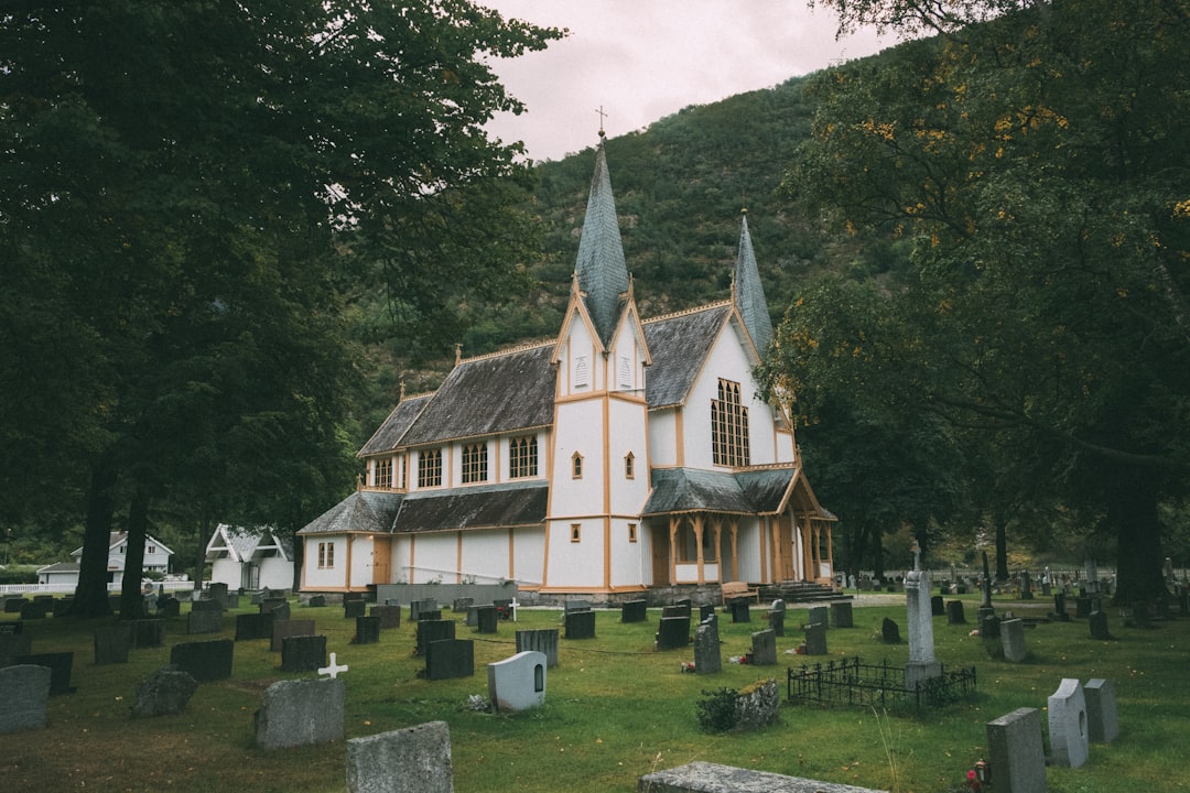 photo of Lærdal Church near Borgund Stave Church
