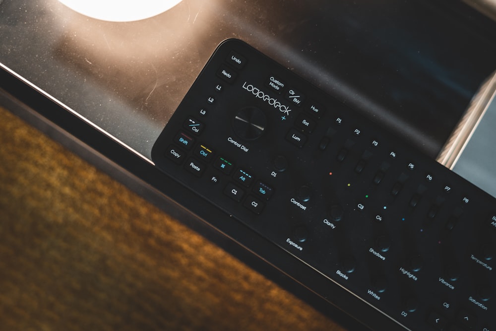 black and silver computer keyboard