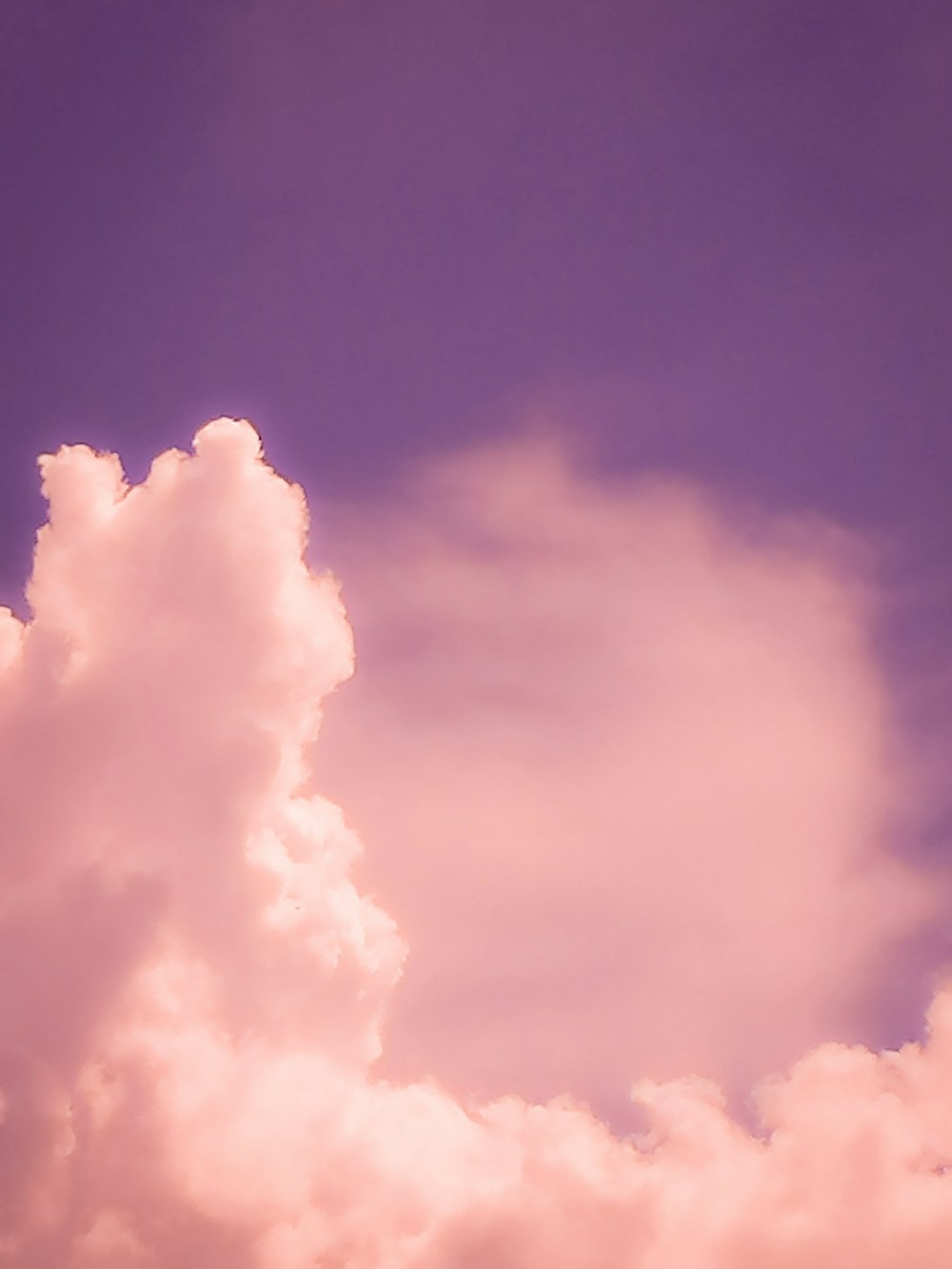 white clouds and blue sky during daytime