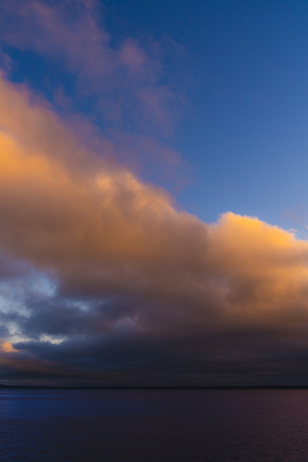 white clouds and blue sky during daytime