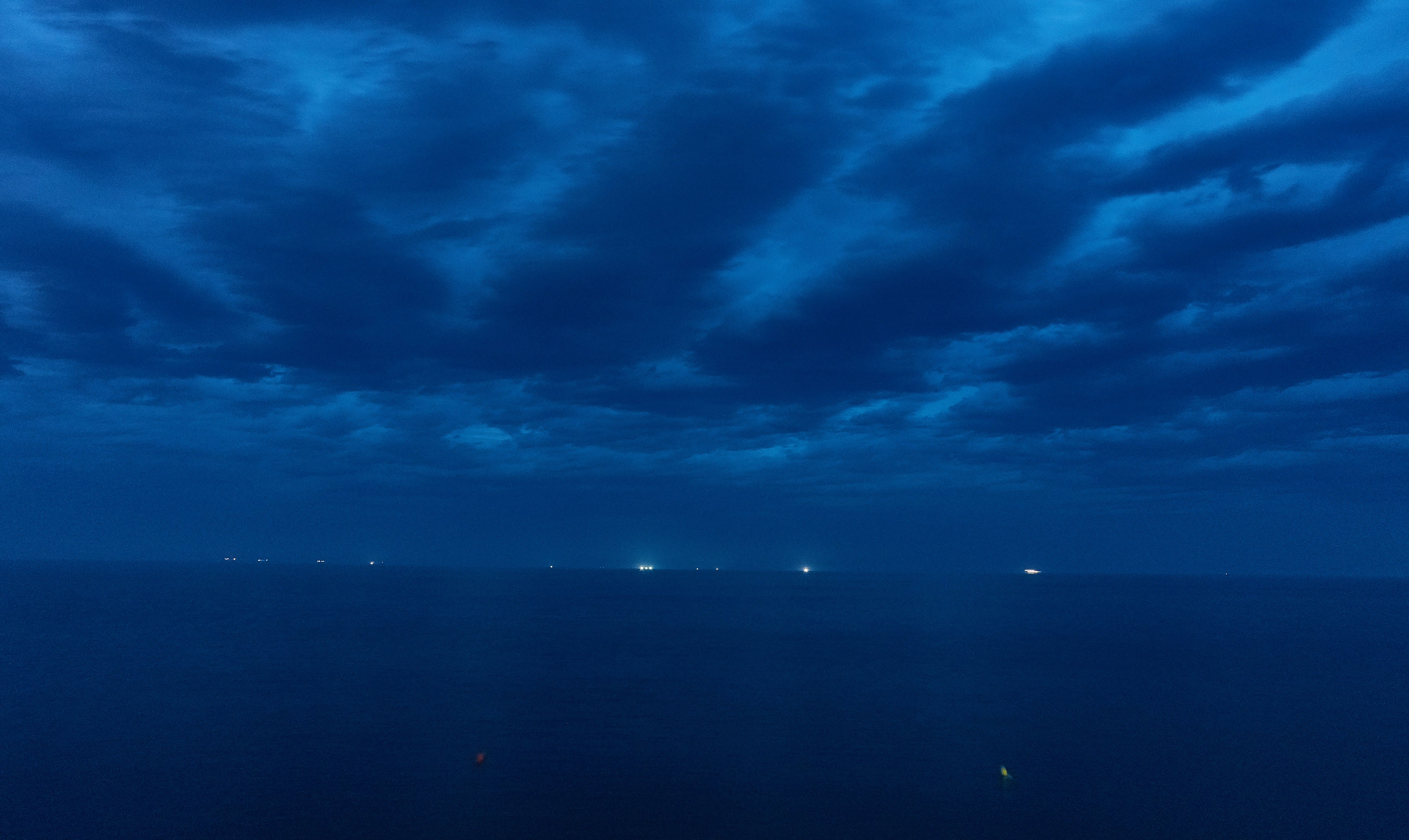 Photo by wolfgang_hasselmann