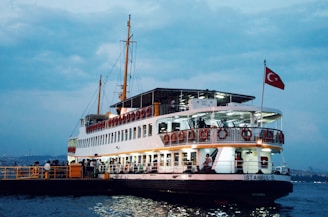 Adalar Vapuru