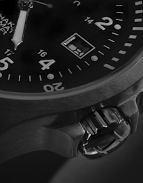 black and white analog gauge