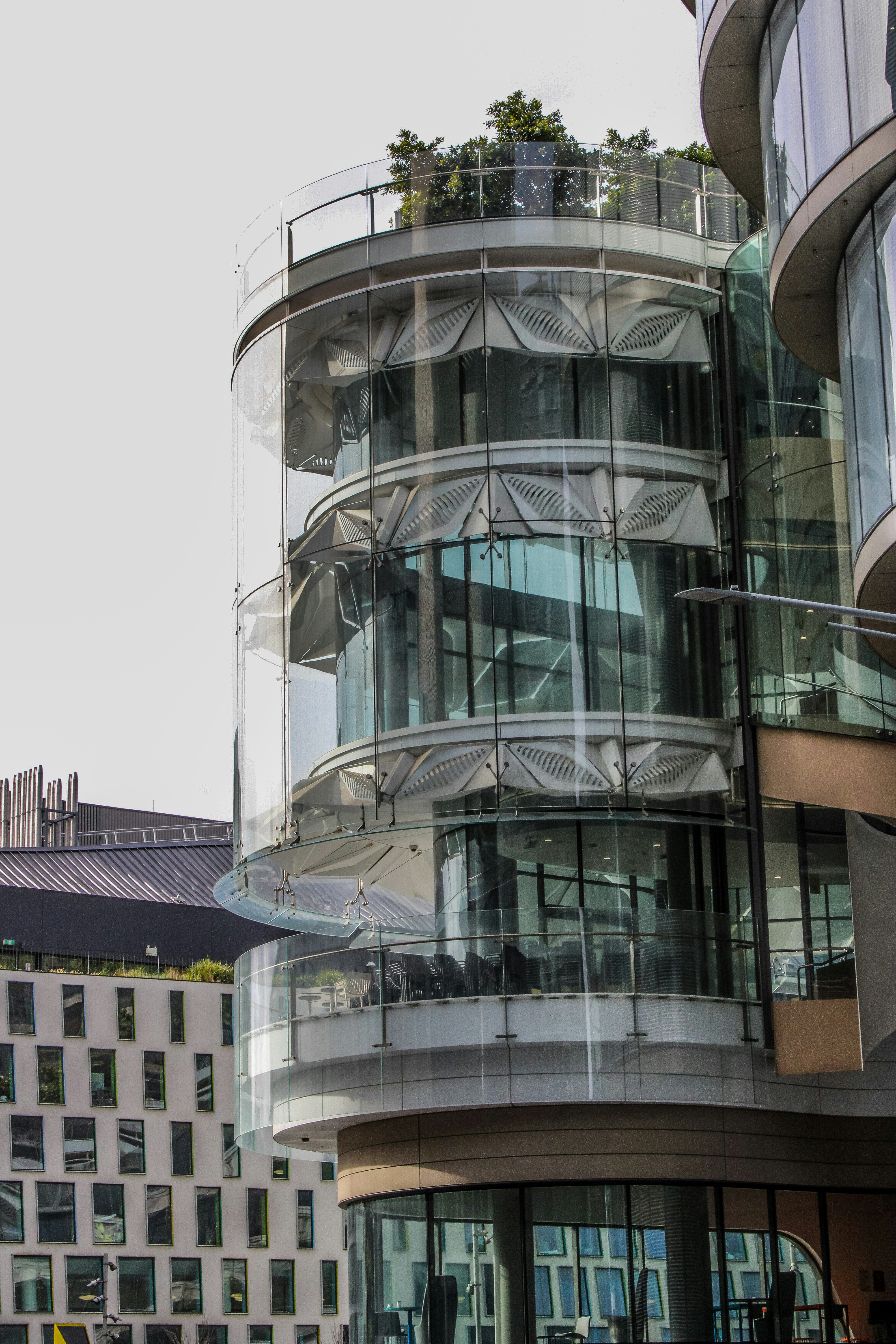 Premium Aluminum Glass Accessories