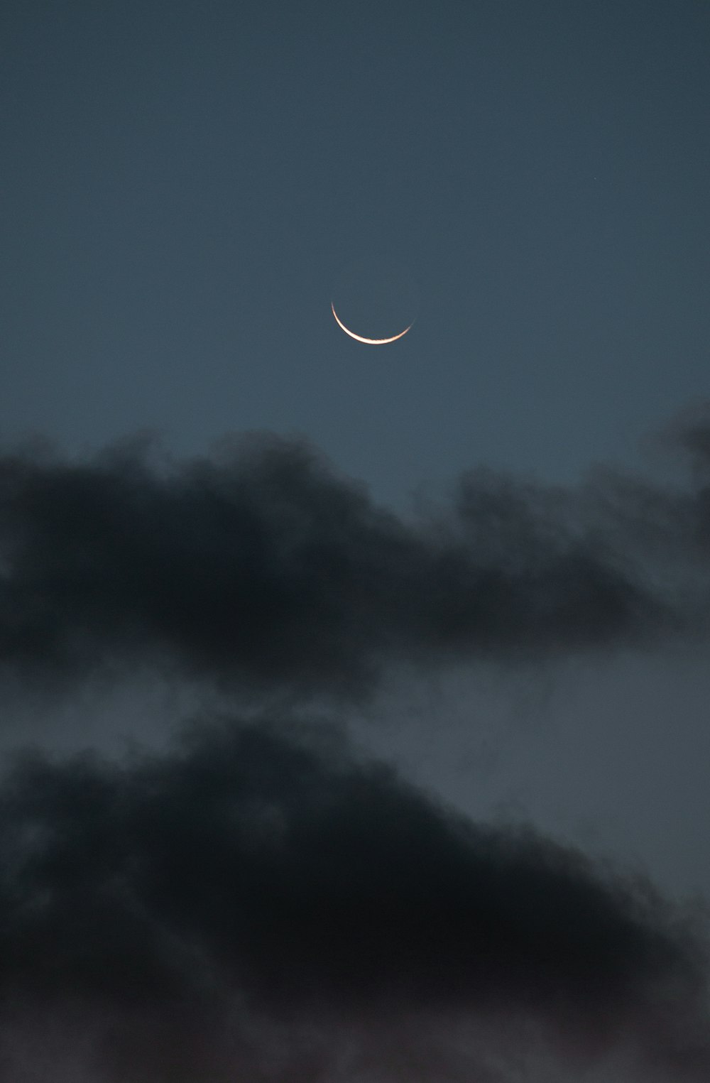 crescent moon in the sky