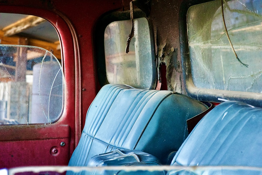 blue and red car seat