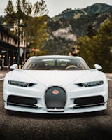 Conduite sportive sur circuit automobile