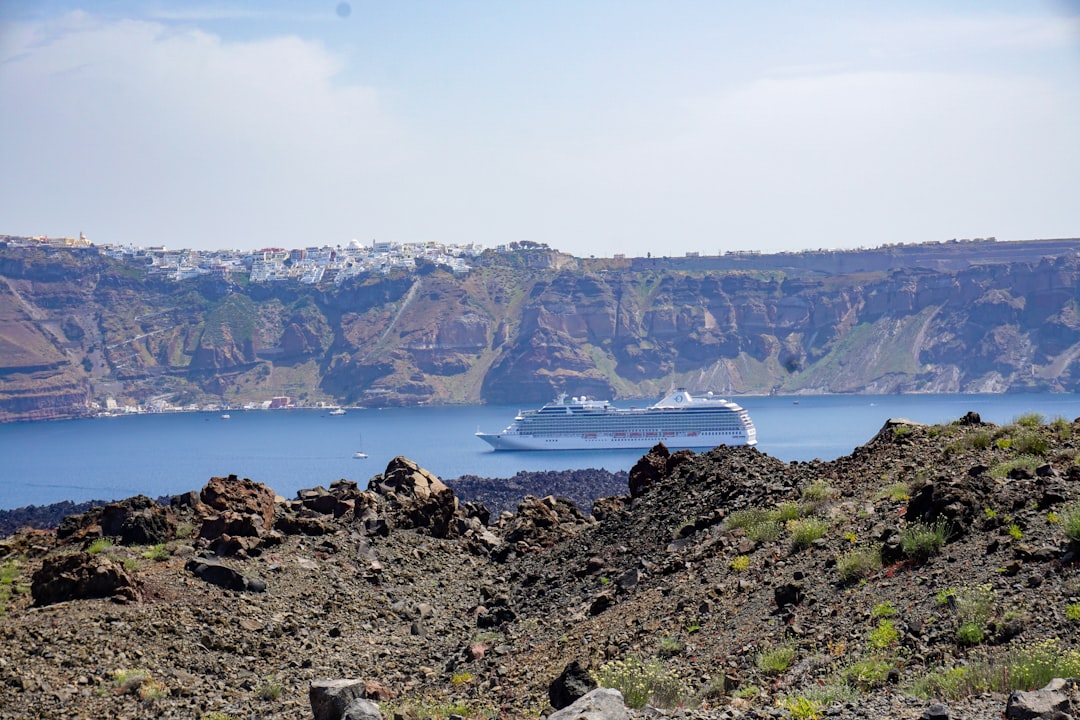 Cliff photo spot Nea Kameni Santorini