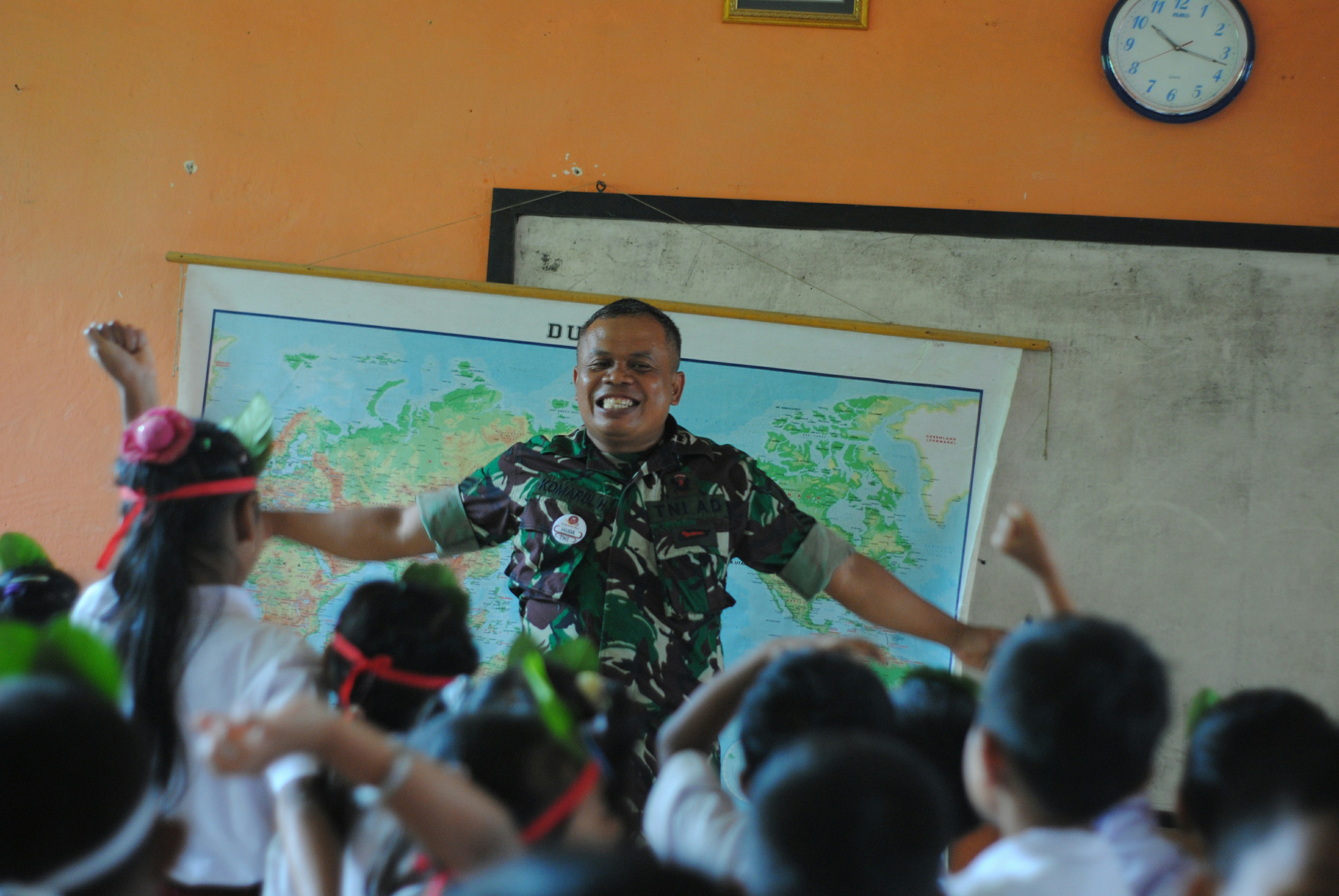 Military coaching session