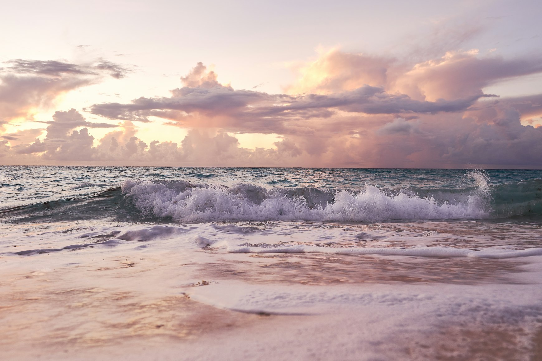 Pink Sands Beach in Harbour Island, Bahamas