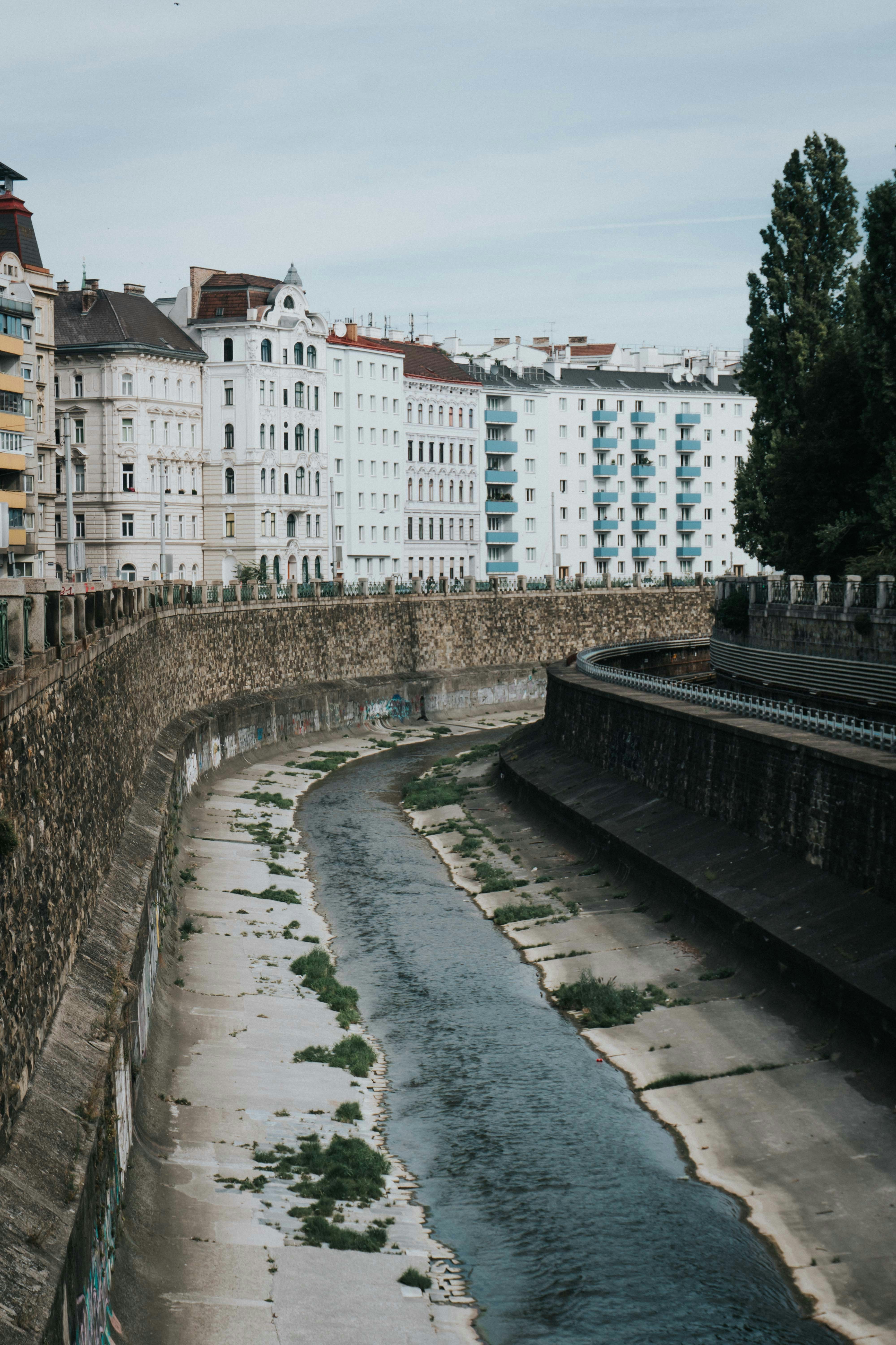 A scenic view of the city of Vienna.