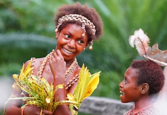 papua new guinea people: papua new guinea travel guide
