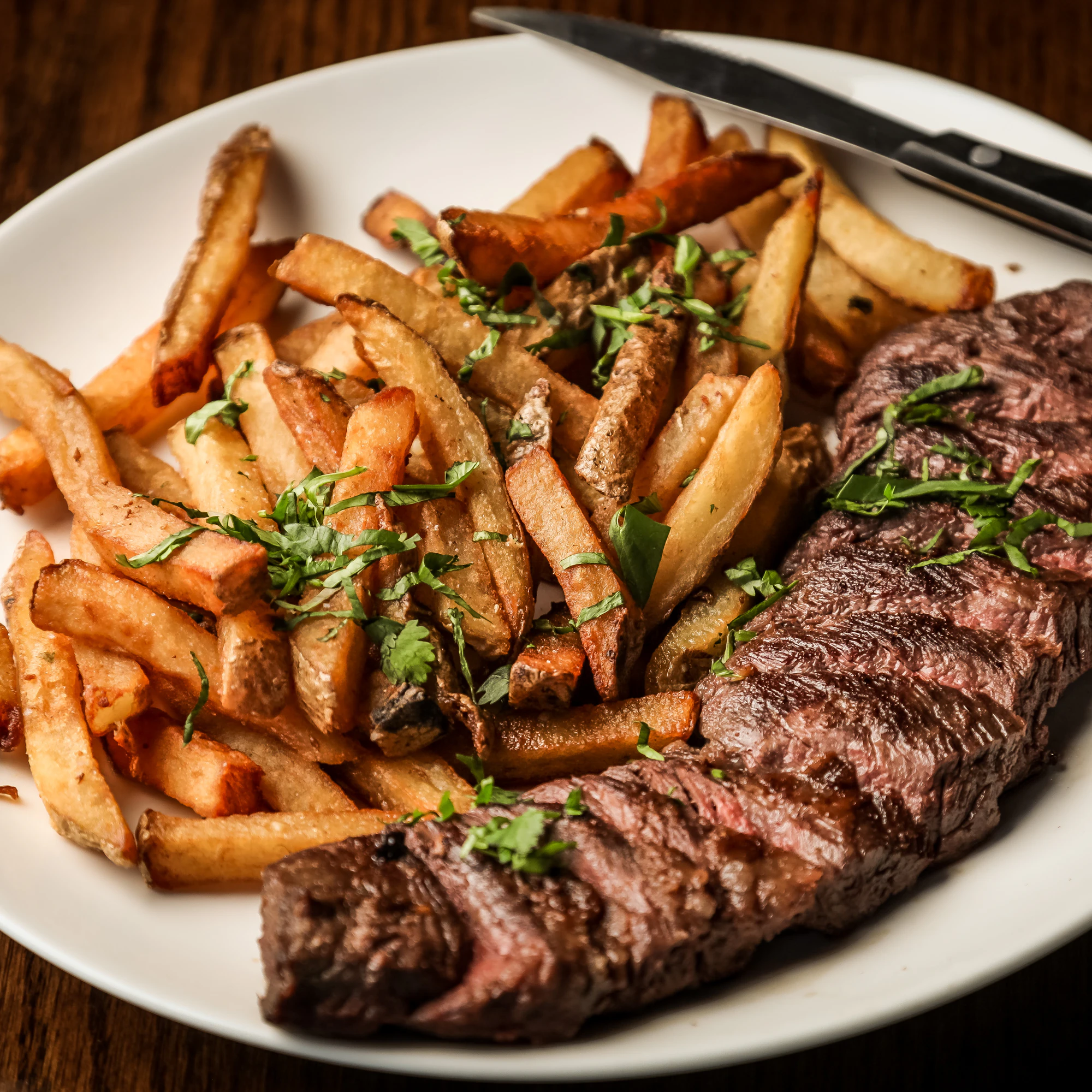 Entrecôte grillée & frites