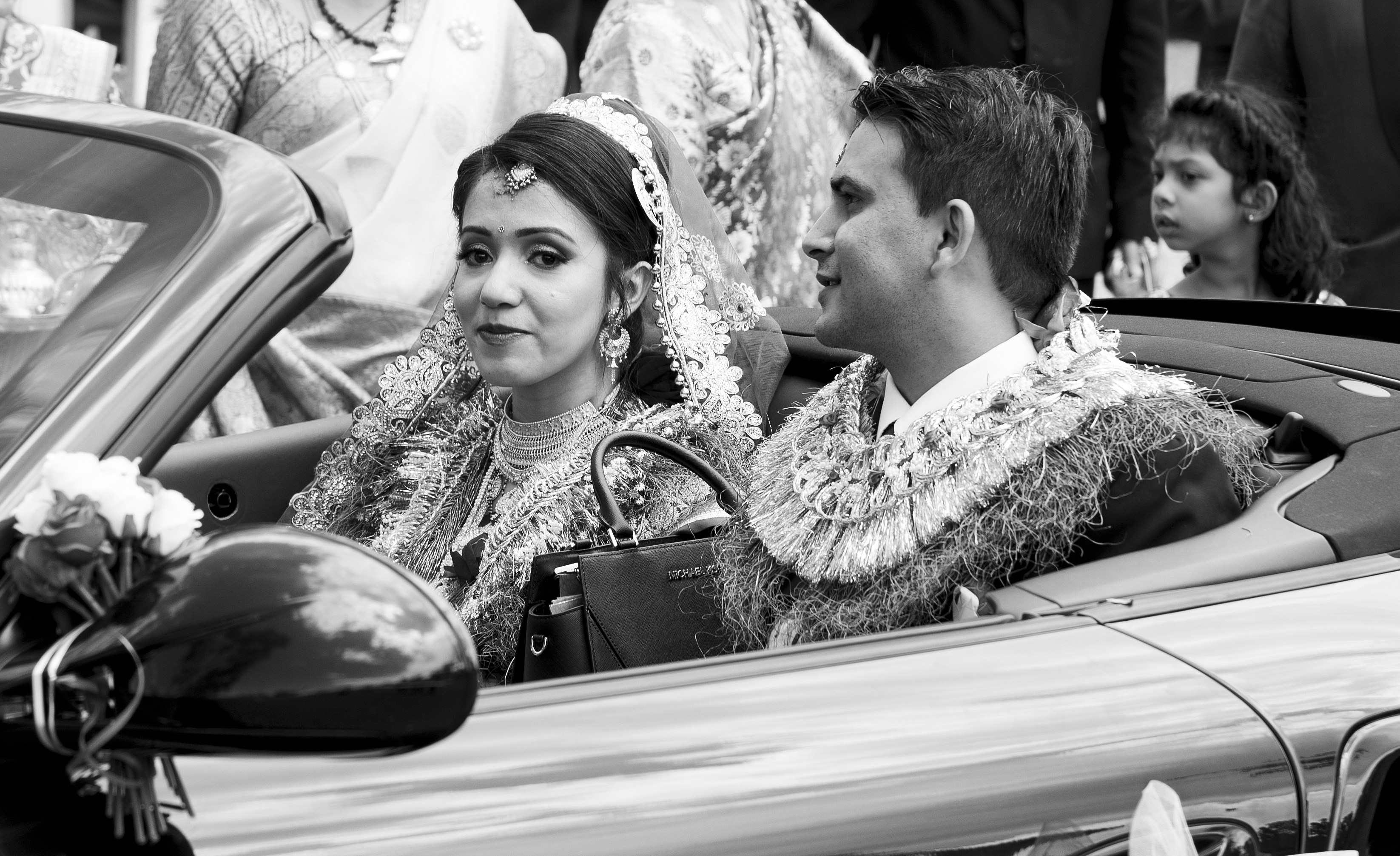 Indian Wedding Baraat Luxury Car Parade Wallpapers, wallpaper, Indian Wedding Baraat Luxury Car Parade Wallpapers: A Guide 5