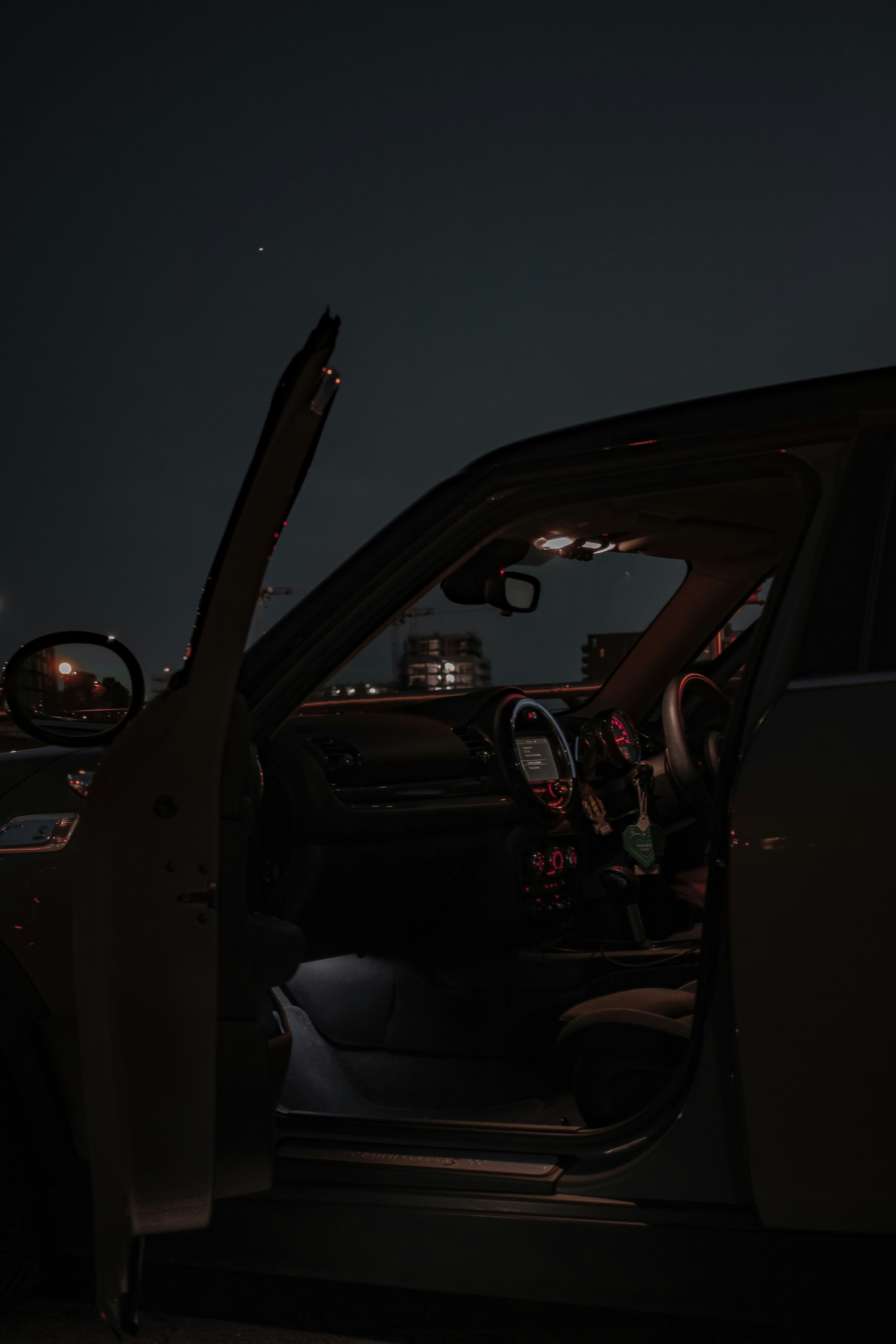 luxury suv interior night, wallpaper, Land Rover Luxury Car Configurations 2026 4
