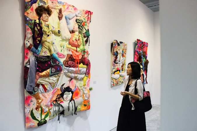 Explorando el Arte Textil Contemporáneo de Richar Albites