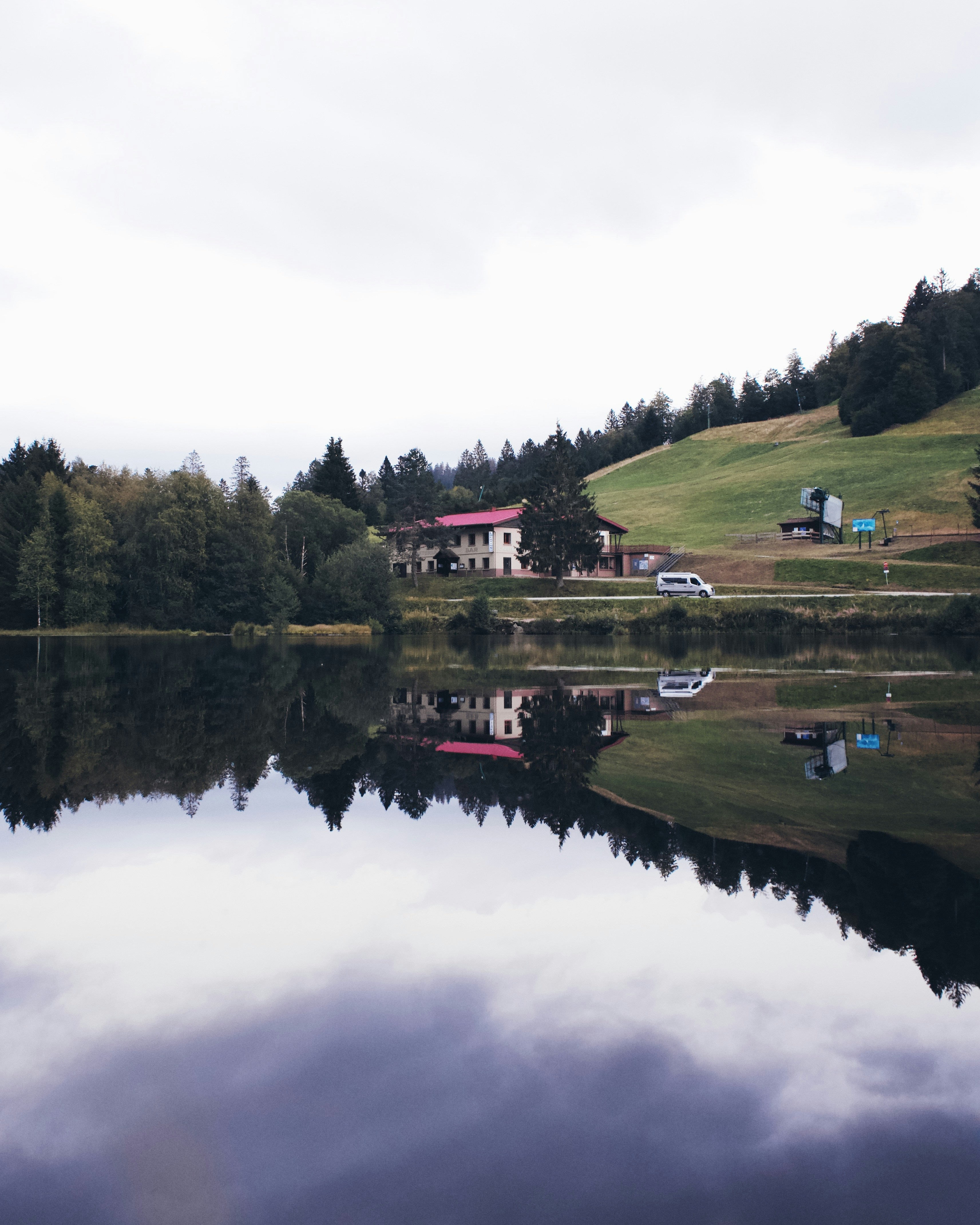 Photo by guillaumeissaly29