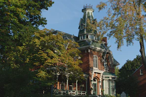 Stunning investment property with tasteful architectural details in Ontario.