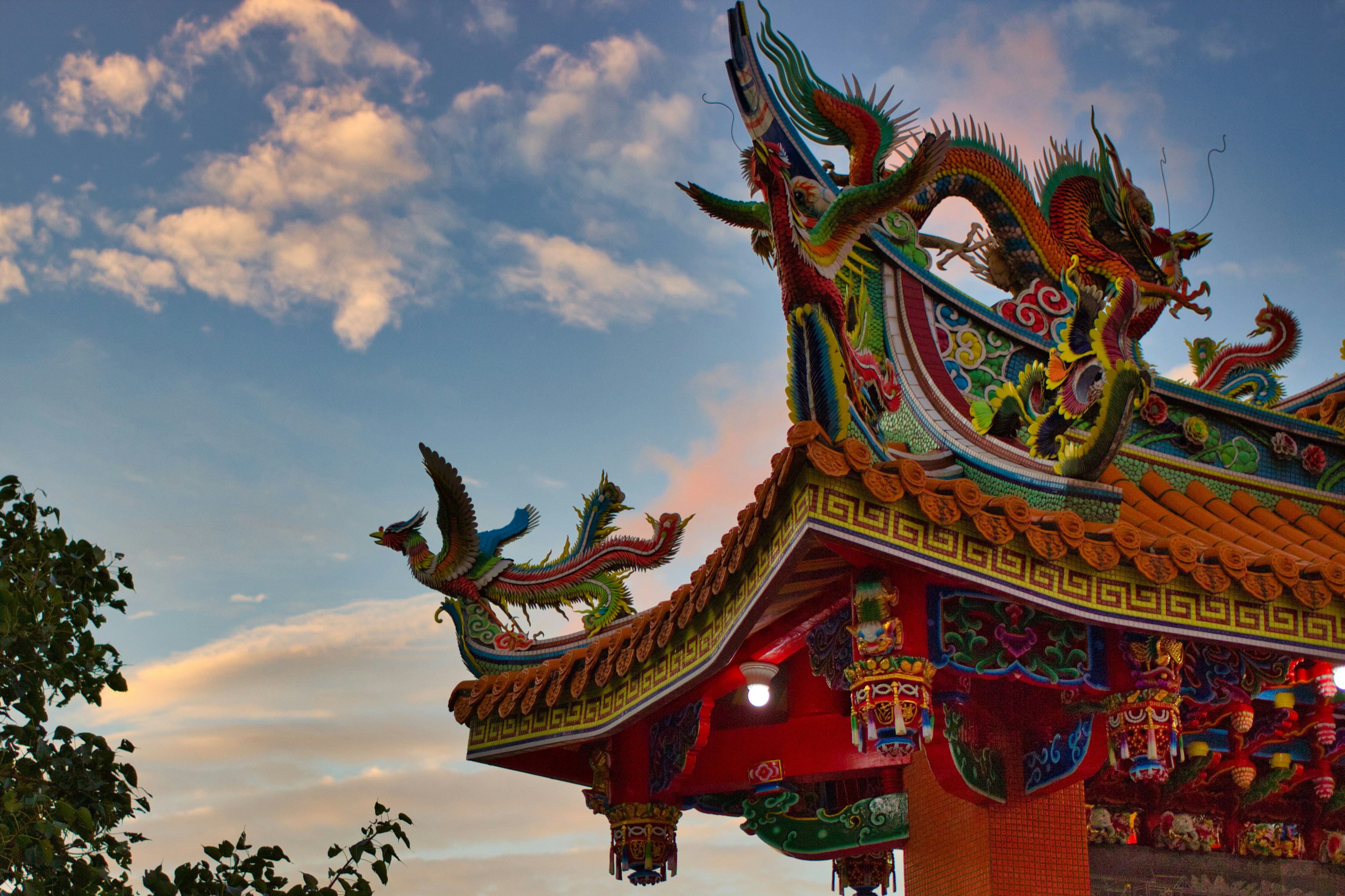 Wuji Tianyuan Temple's main gate