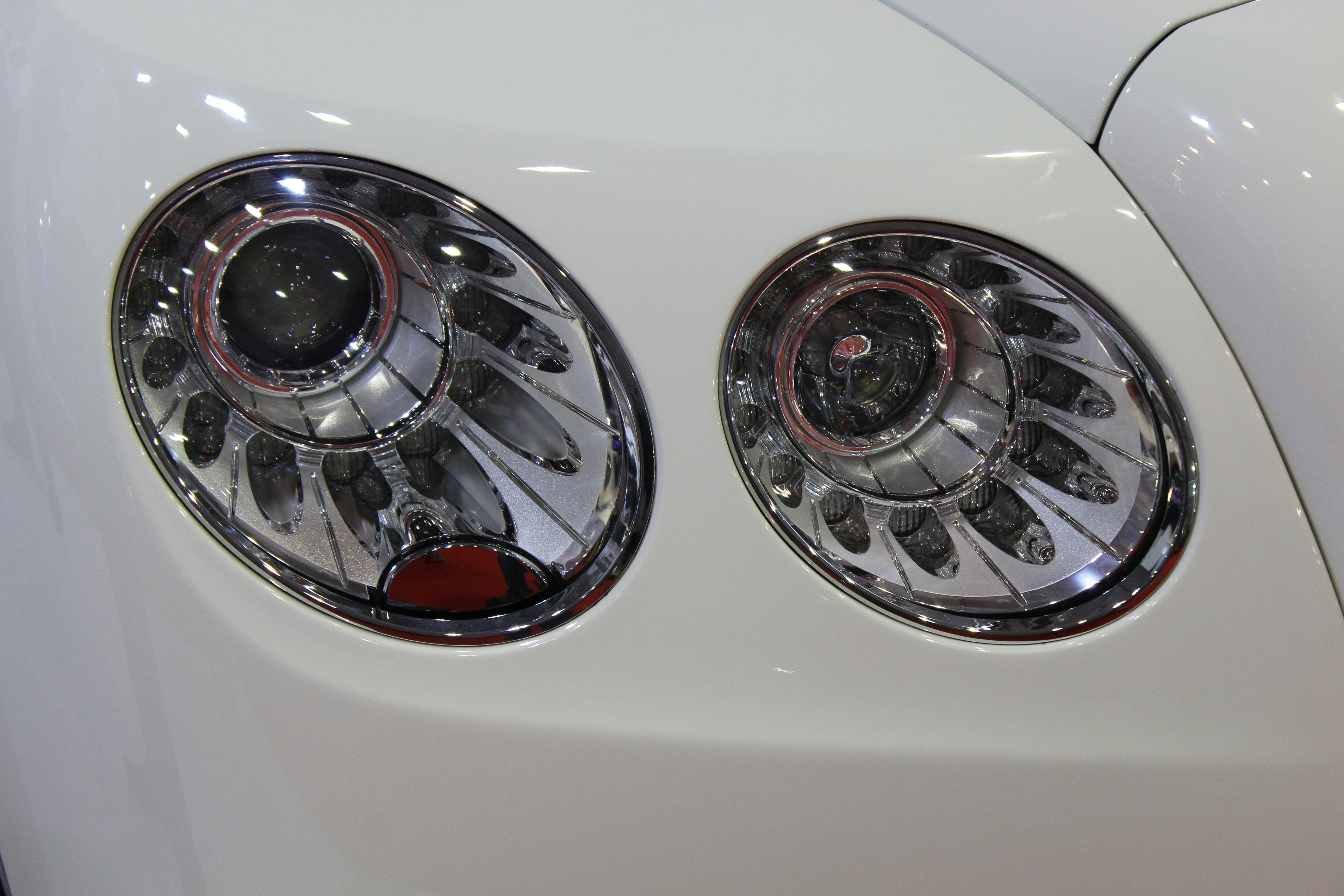 white and black gas stove