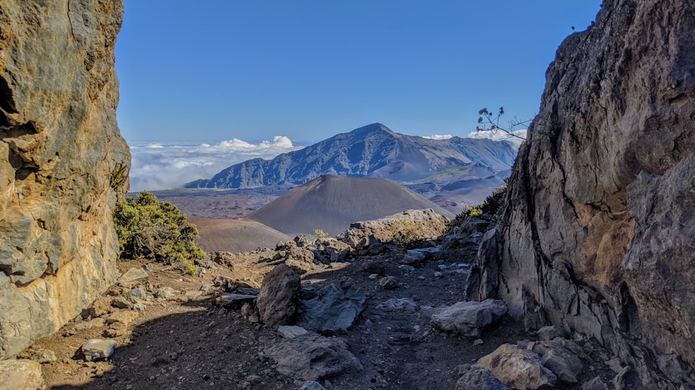 rocky mountain under blue sky during daytime