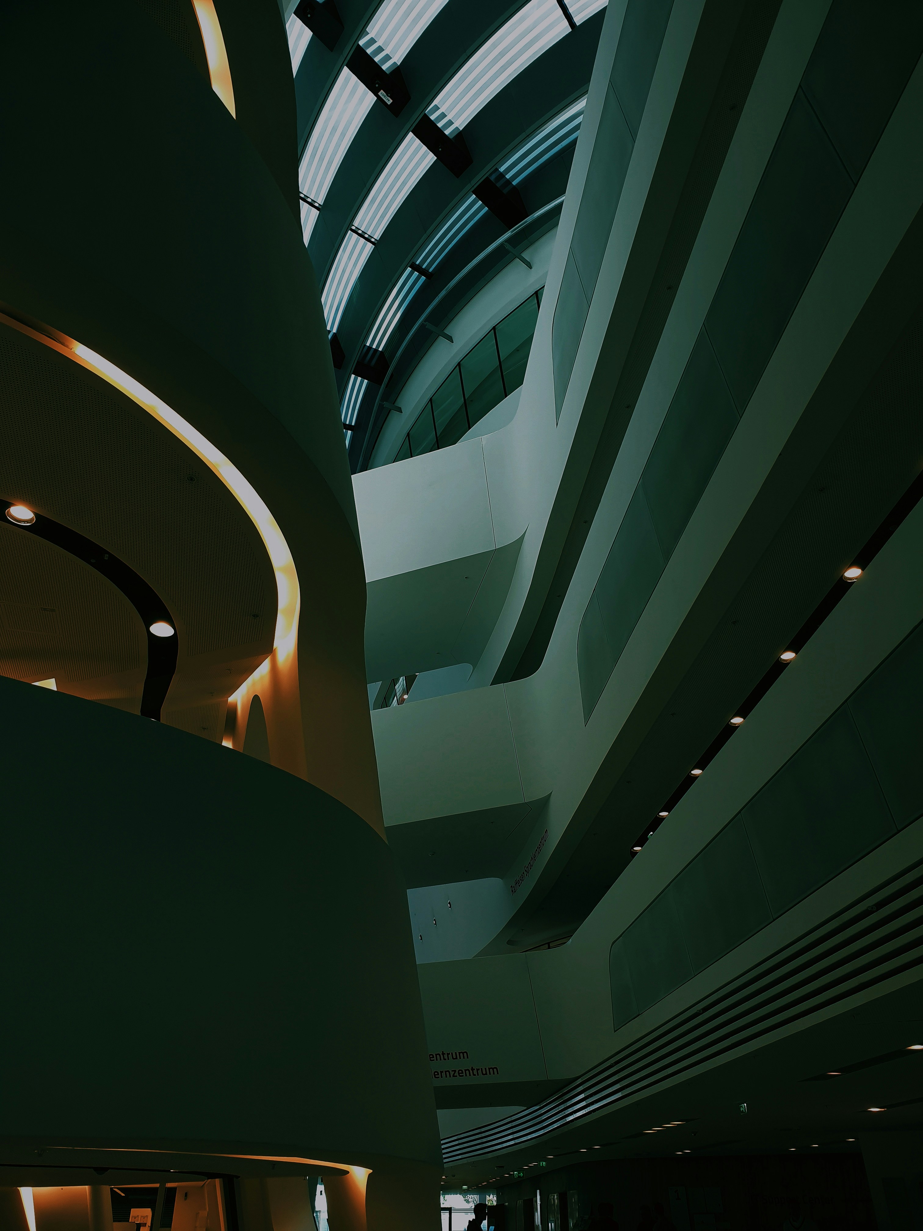 Photo by illiakholin