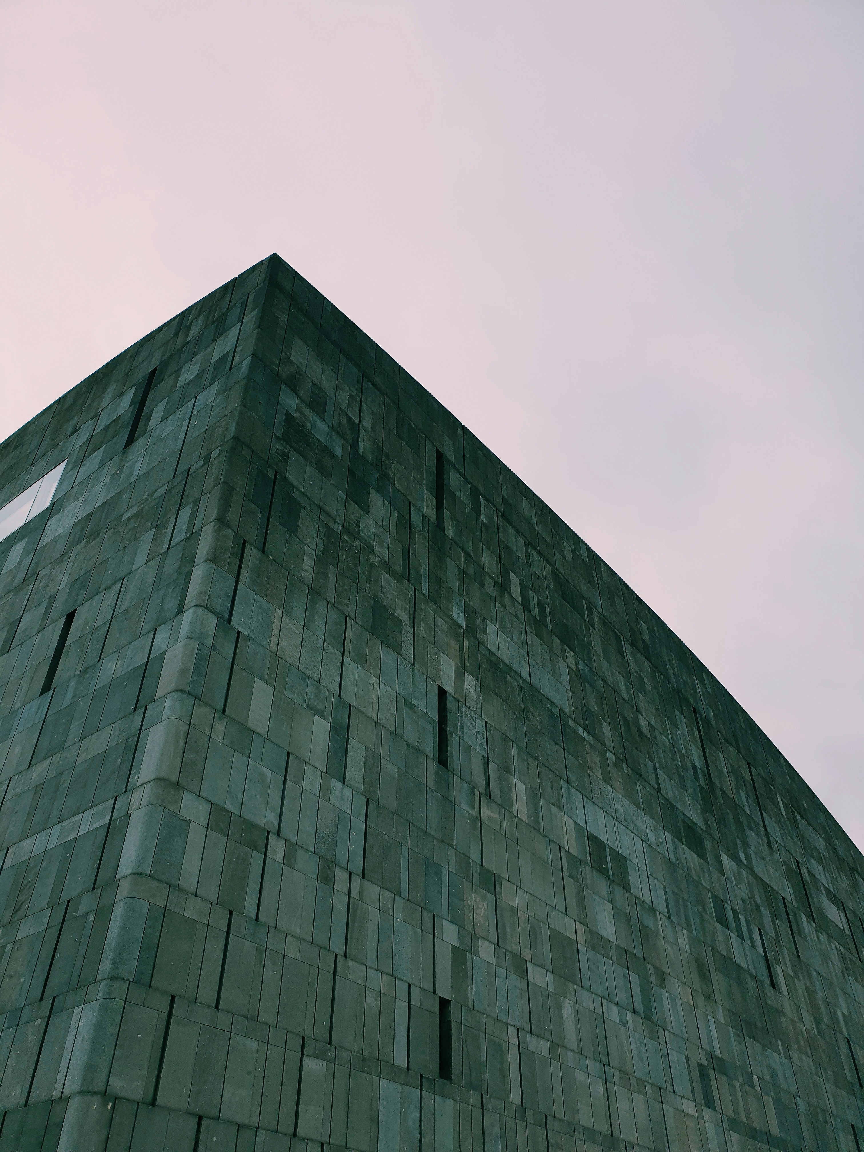 Photo by illiakholin