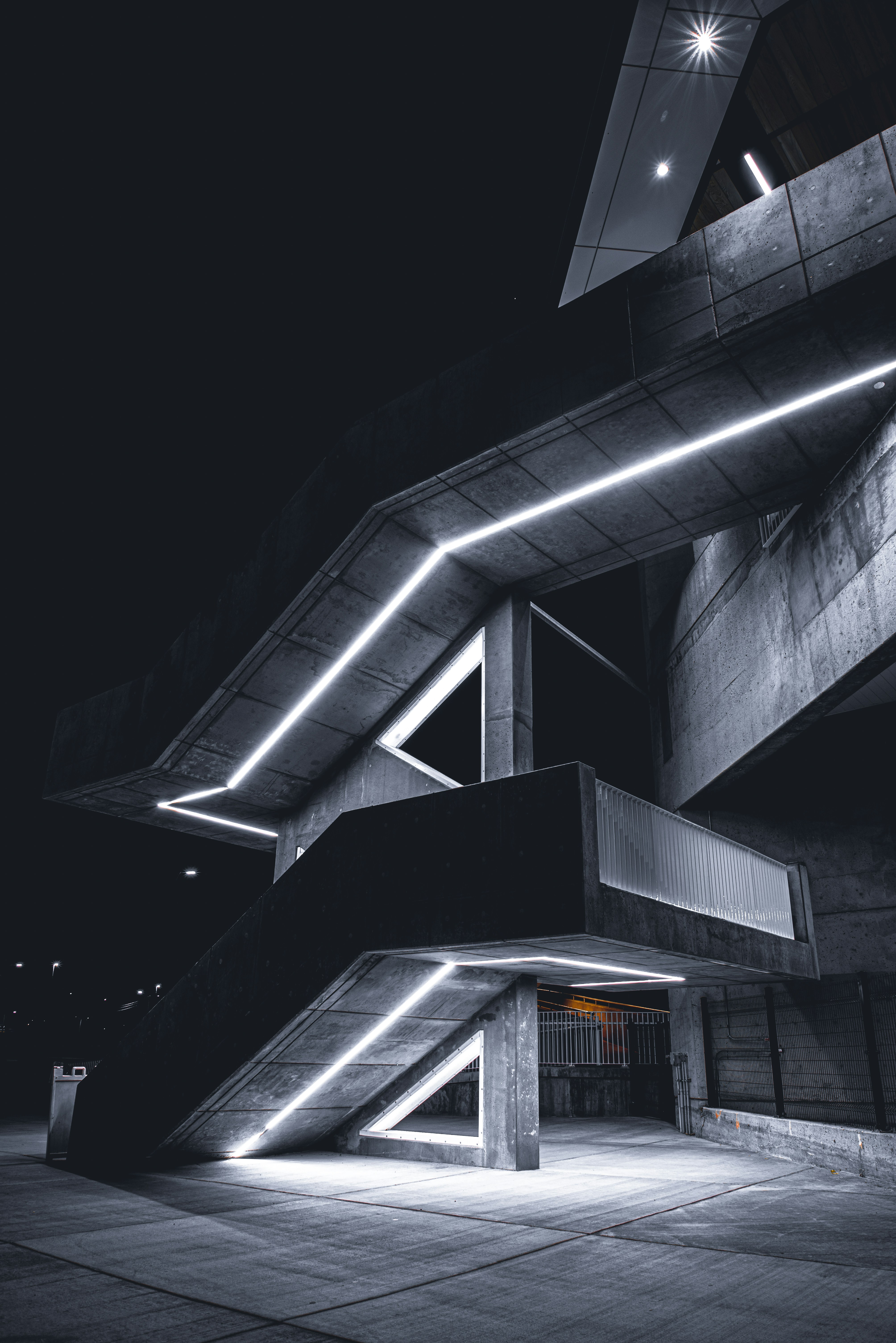 week 32 / 2025: conspiracy culture