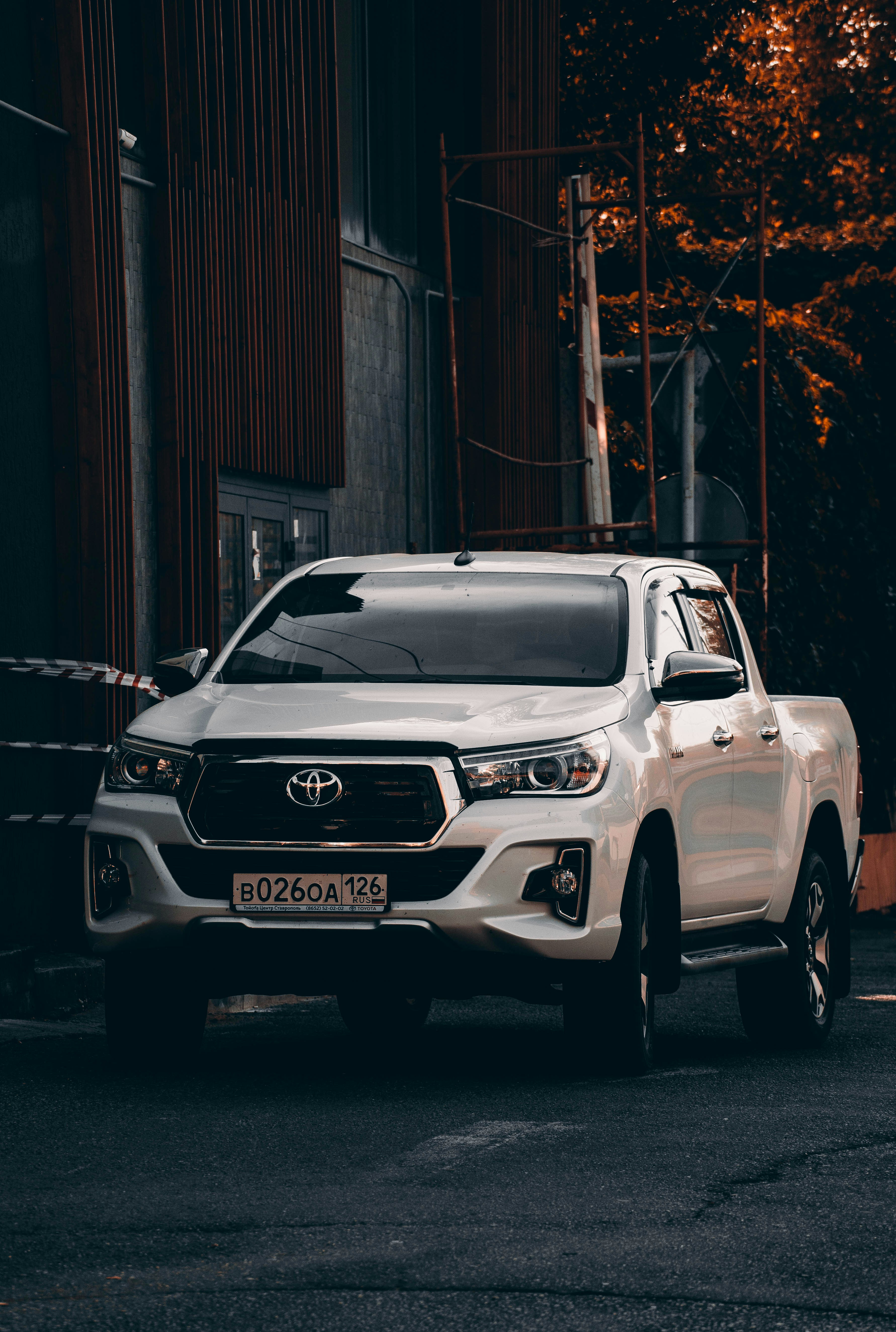 modern toyota truck wallpaper, wallpaper, 2026 Toyota Pickup Dimensions: Tundra and Tacoma Size Guide 2