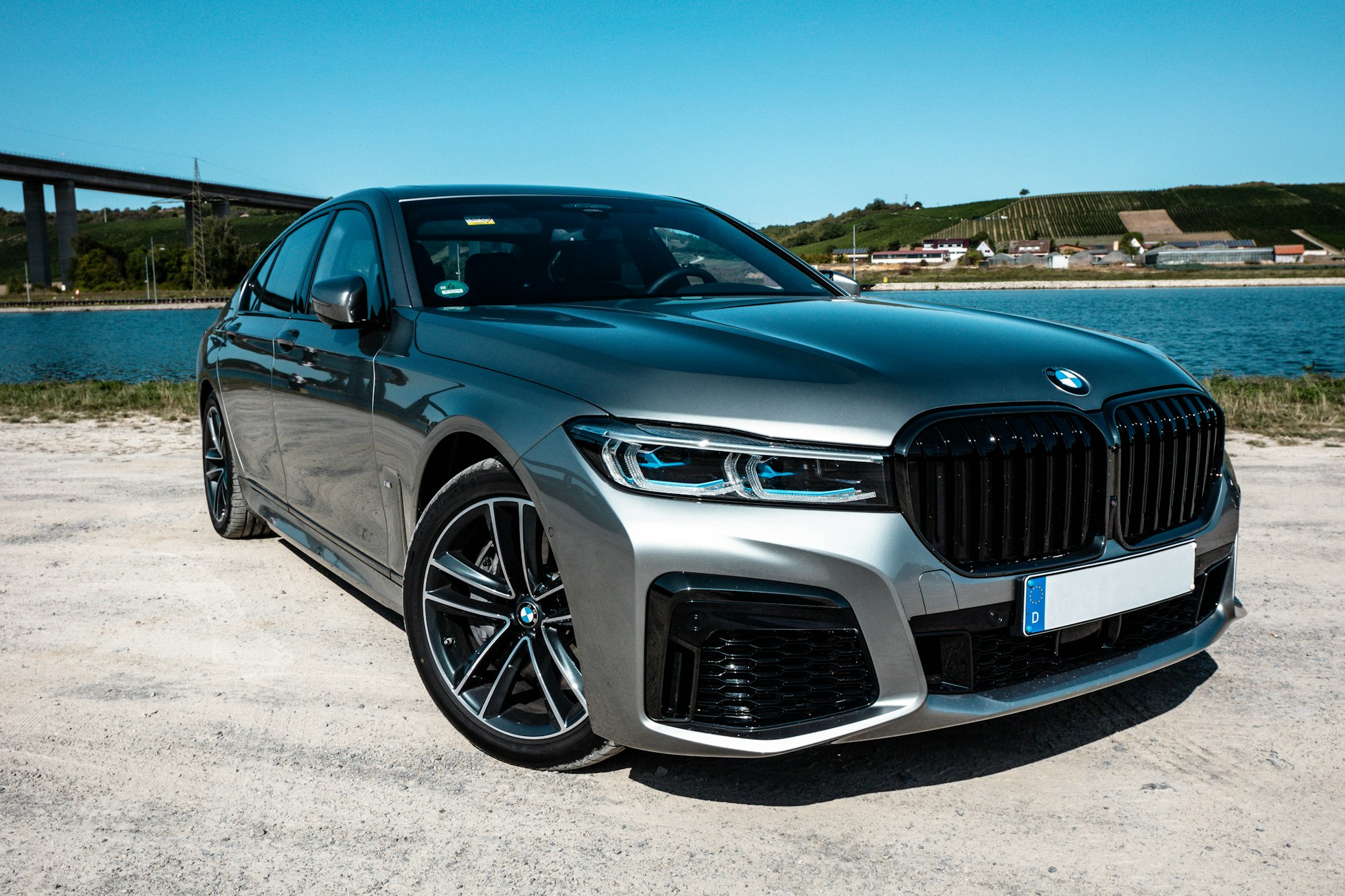 Professional car detailing service in Los Angeles