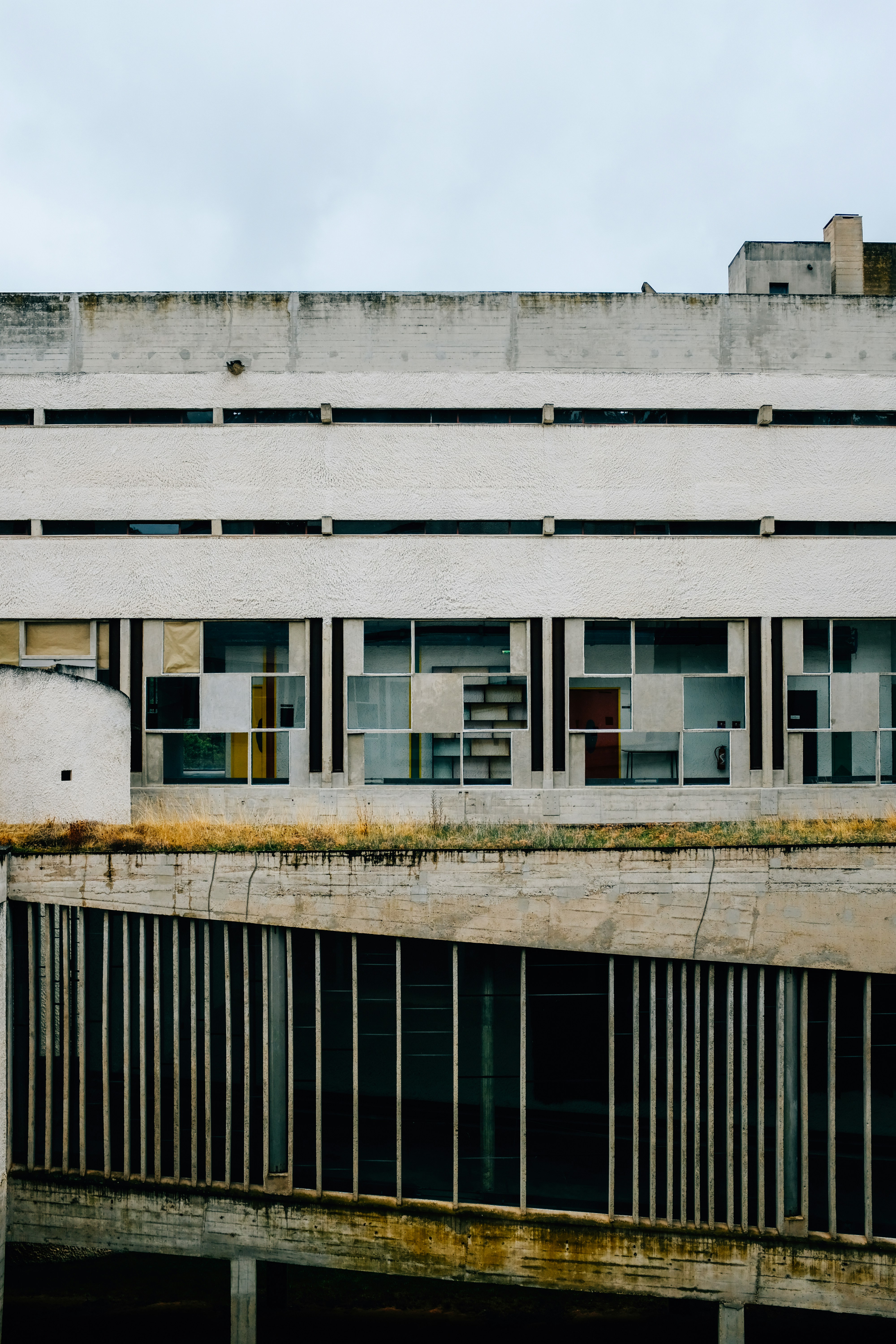 Photo by adrienolichon