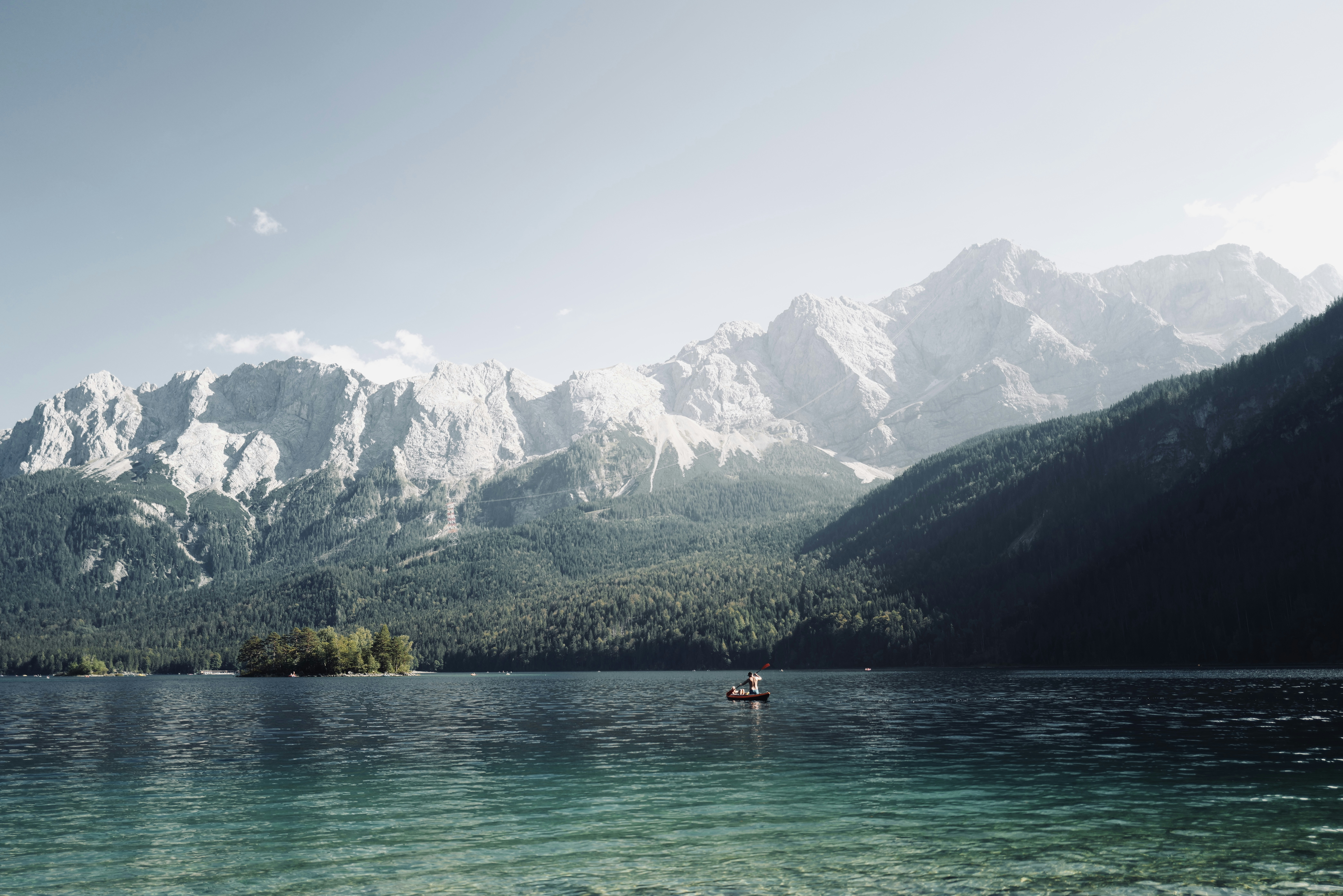 Photo by visuallert