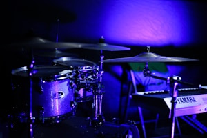 black and silver drum set
