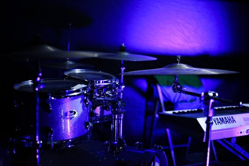 black and silver drum set